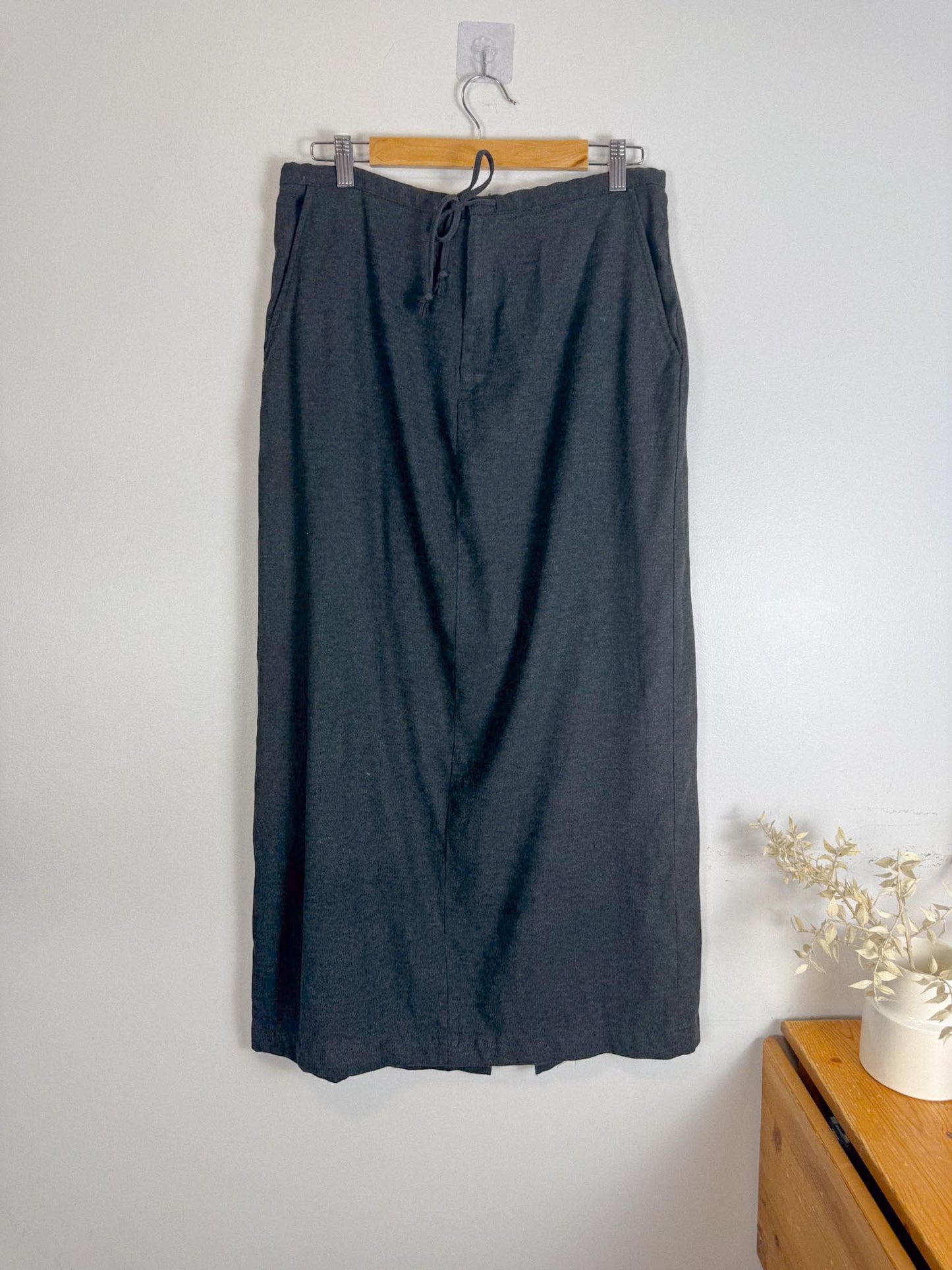 Vintage Gap Maxi Skirt in Dark Grey (Size L)