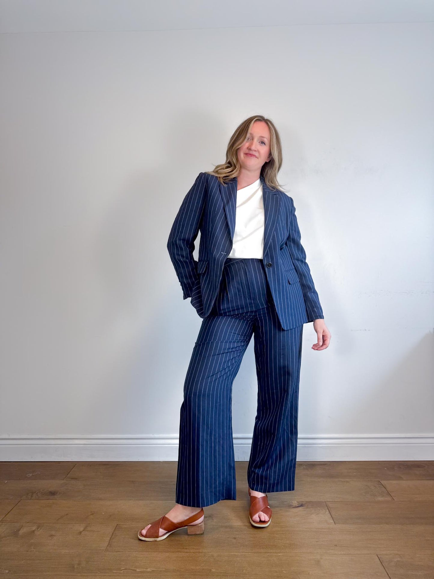 Club Monaco Pinstriped Linen Trousers in Navy/White (Size 10)