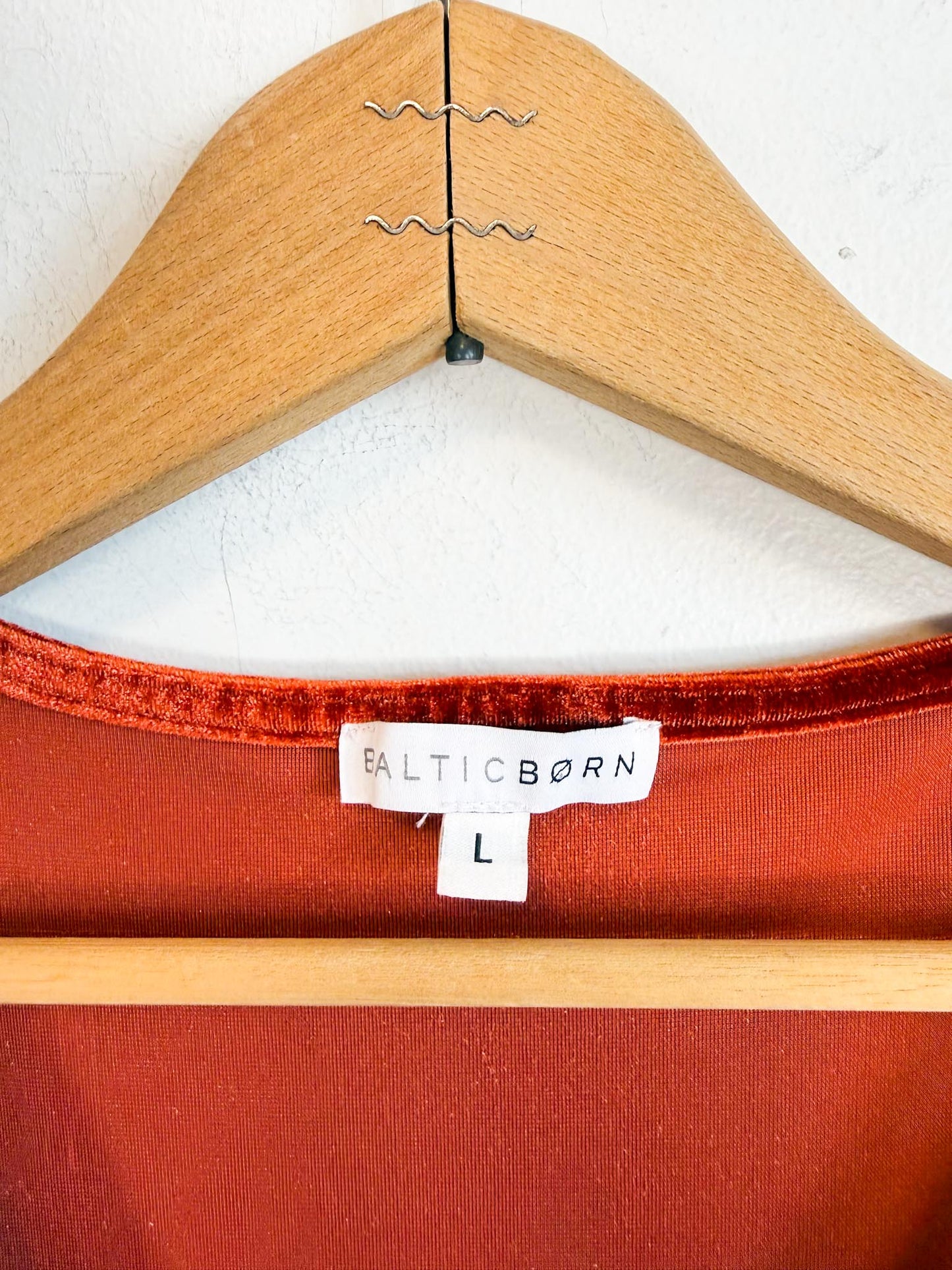 BALTIC BORN "Meghan Velvet Wrap Maxi Dress" in Rust (Size L)