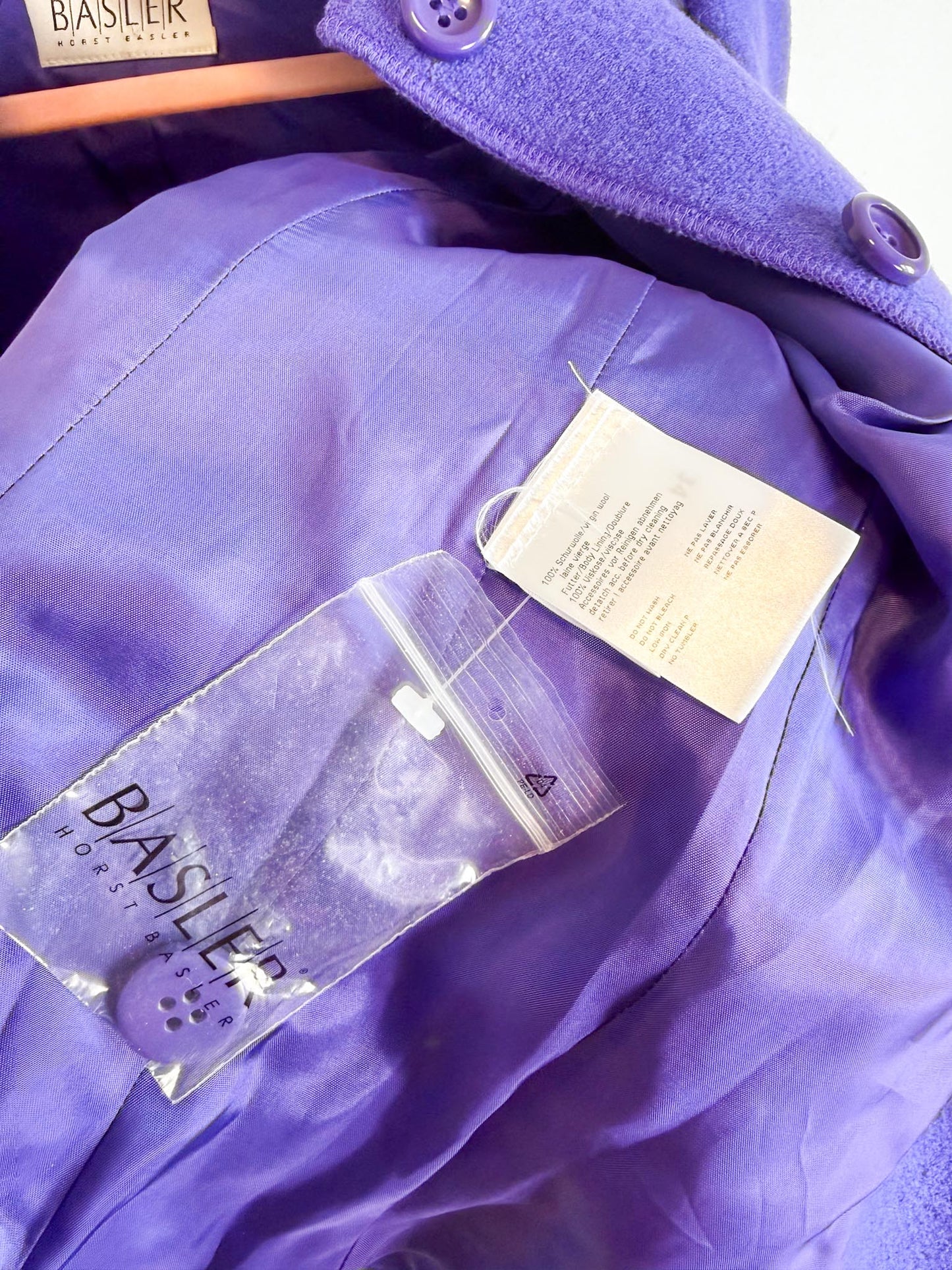 Vintage BASLER Wool Blazer in Purple (Size S/M)