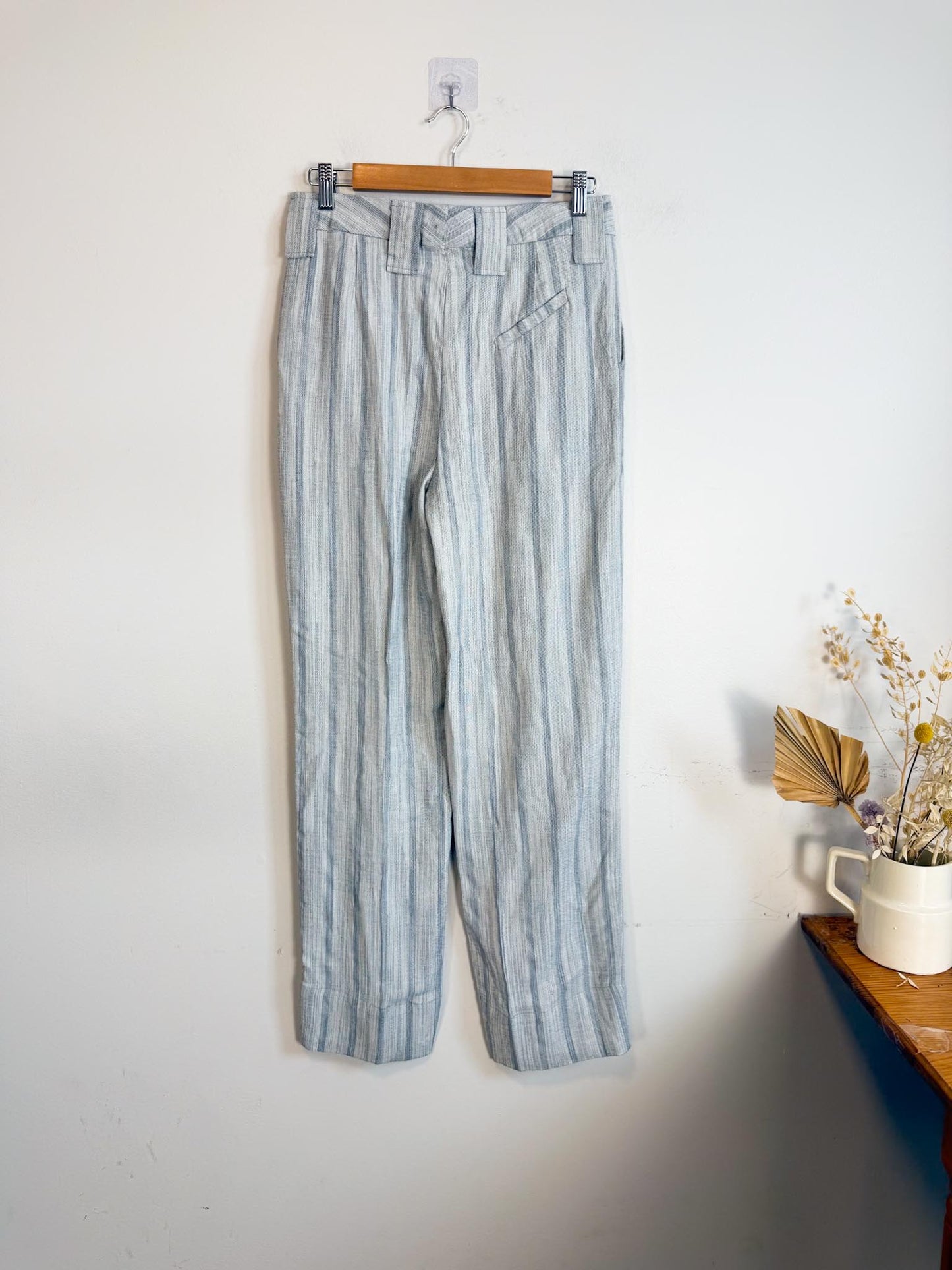 GANNI Striped Rayon Trousers in Grey (Size 6)