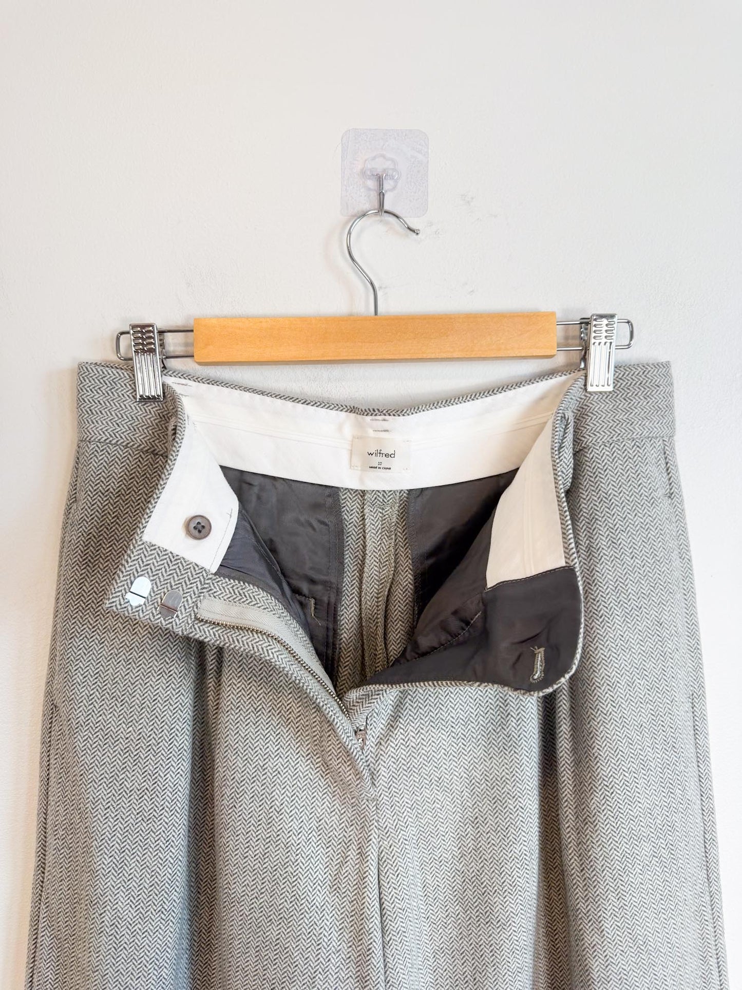 Wilfred Houndstooth Wool & Cashmere Trousers in Grey (Size 10)