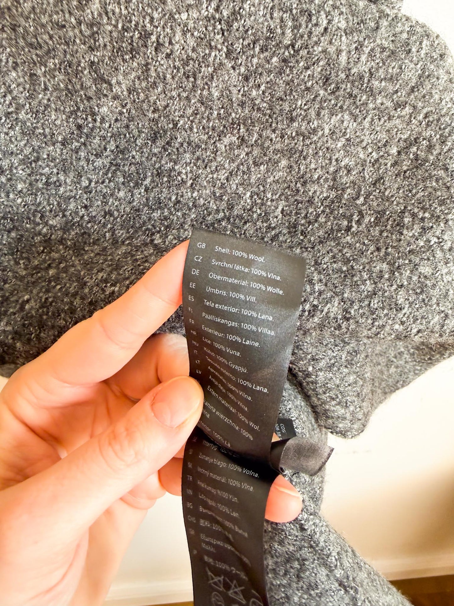 COS "Flared Merino Wool Midi Skirt" (Size M/L)