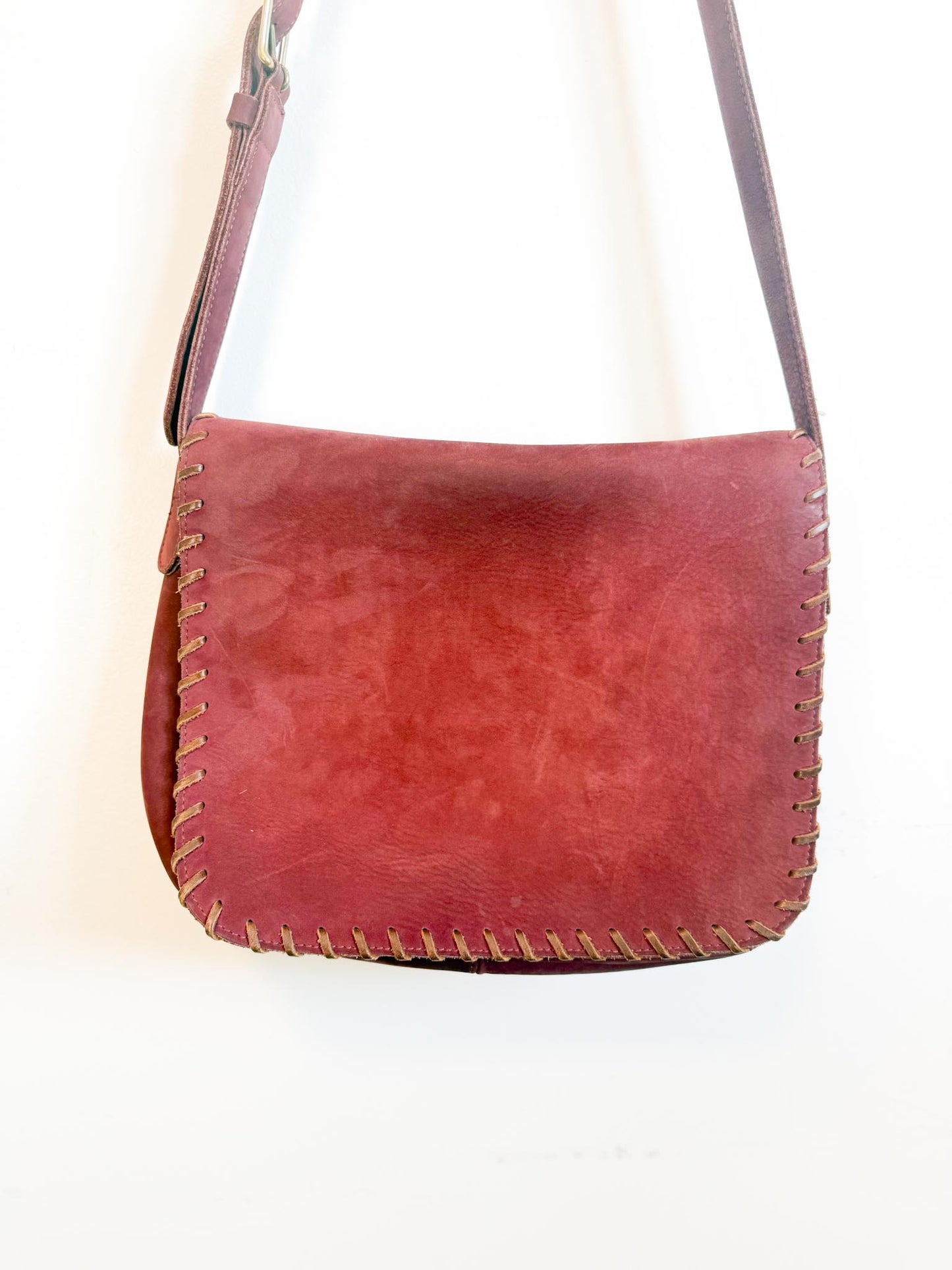 Vintage Roots Leather Crossbody Bag in Burgundy with Saddle Stitch