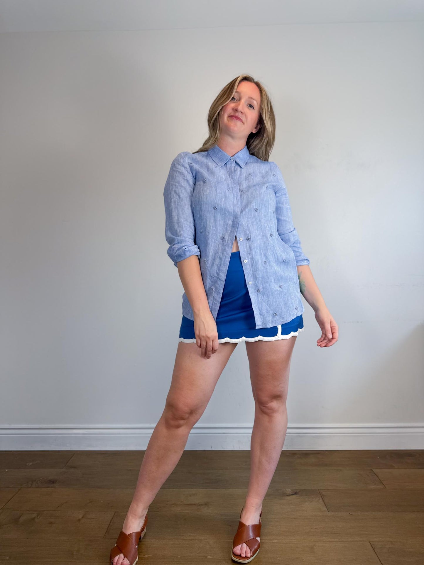 Weekend Max Mara Linen Embellished Blouse in Blue (Size M/L)