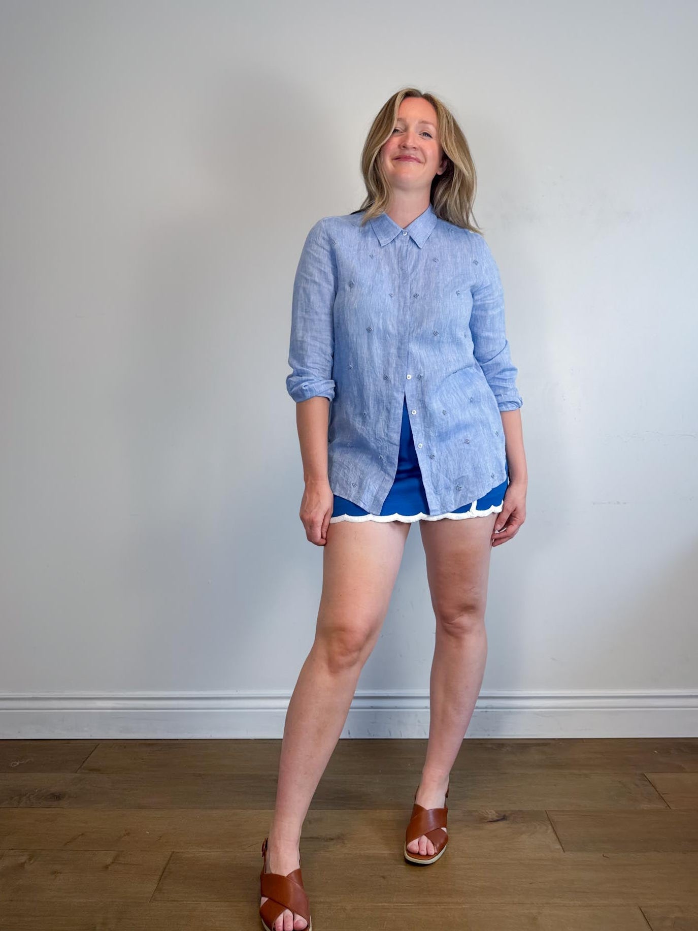 Weekend Max Mara Linen Embellished Blouse in Blue (Size M/L)