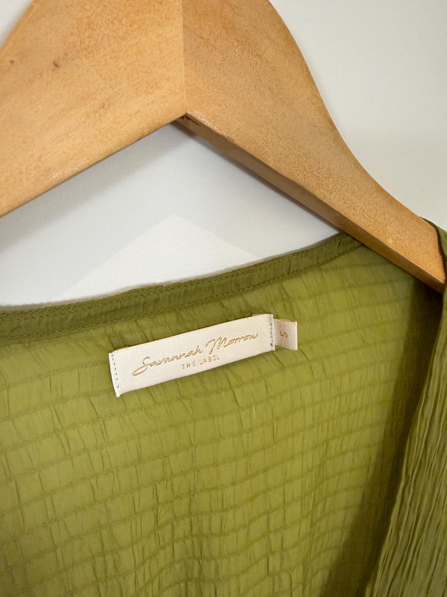 Savannah Morrow The Label "Vea Blouse in Green" (Size S/M)