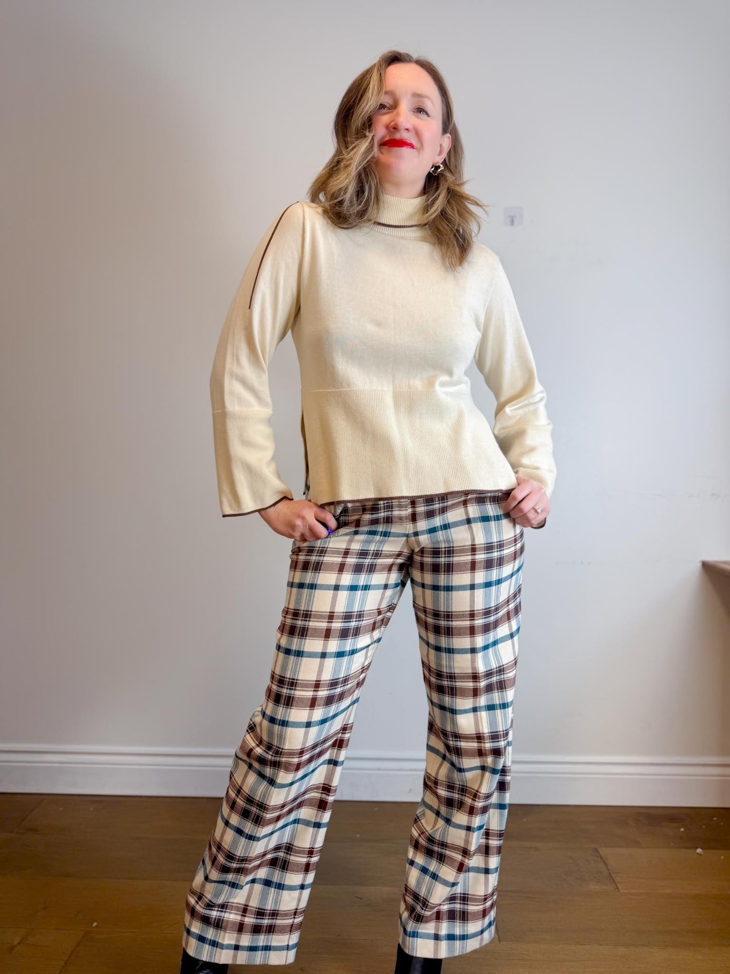 Wilfred Plaid Trousers in White/Brown/Blue (Size 10)