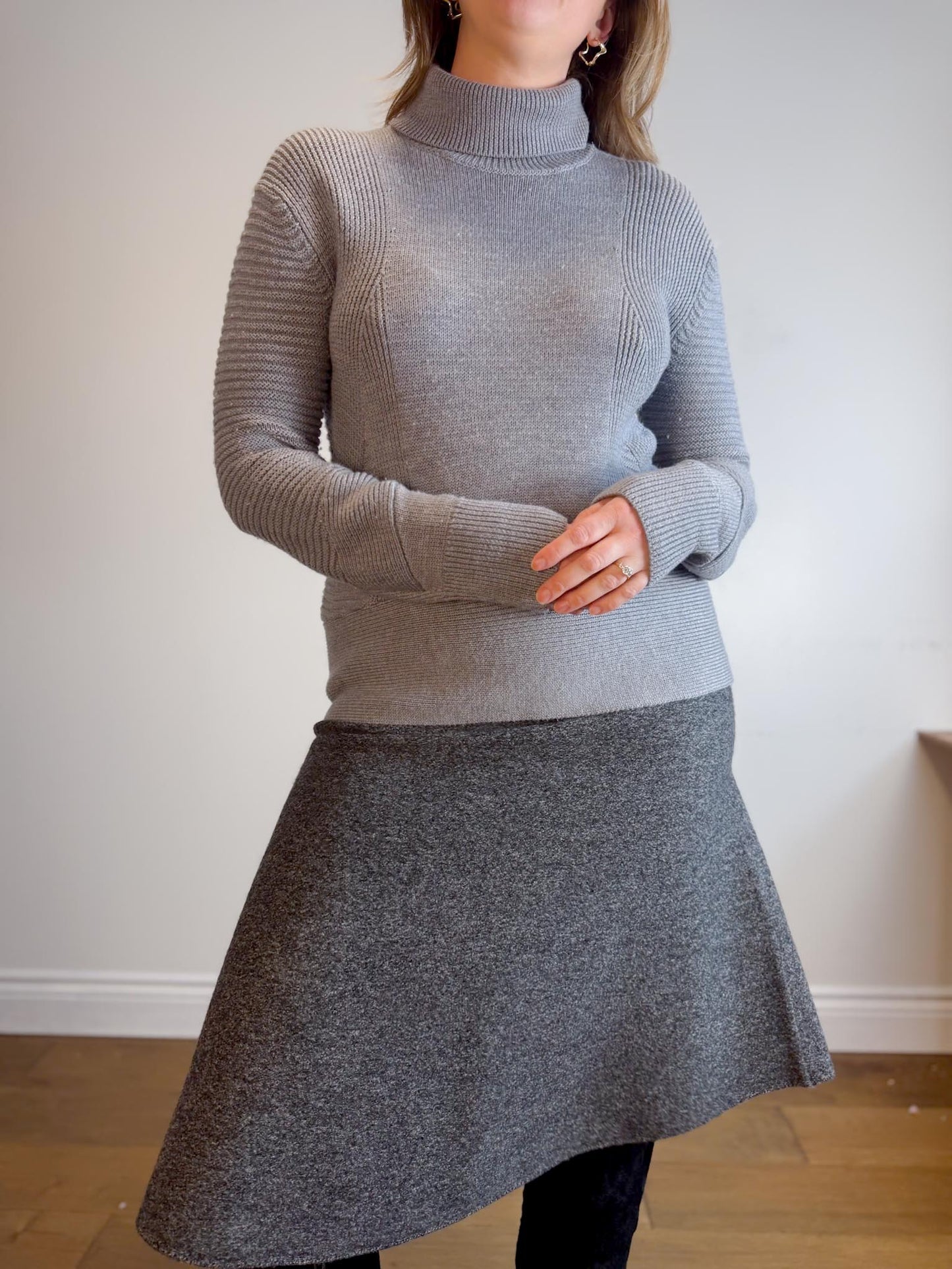 Kit & Ace Merino Wool Turtleneck Chunky Knit Sweater in Grey (Size XS/S)