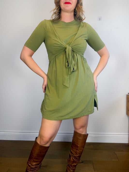 Lululemon Wrap Style T-Shirt Dress in Green (Size L)