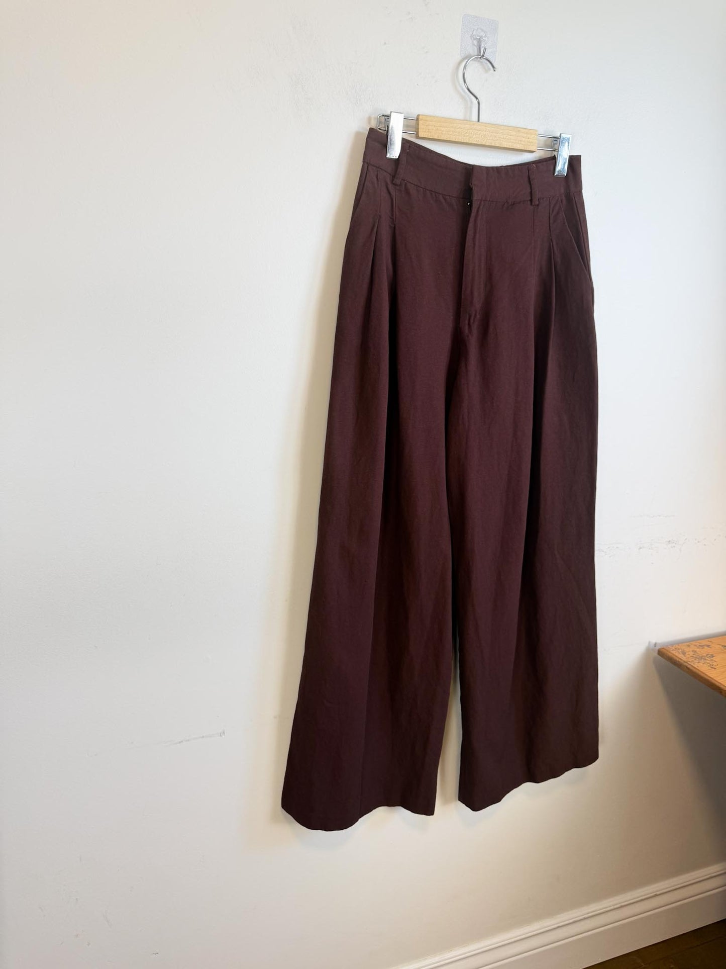 Zara Wide Leg Linen Trousers in Brown (Size S)