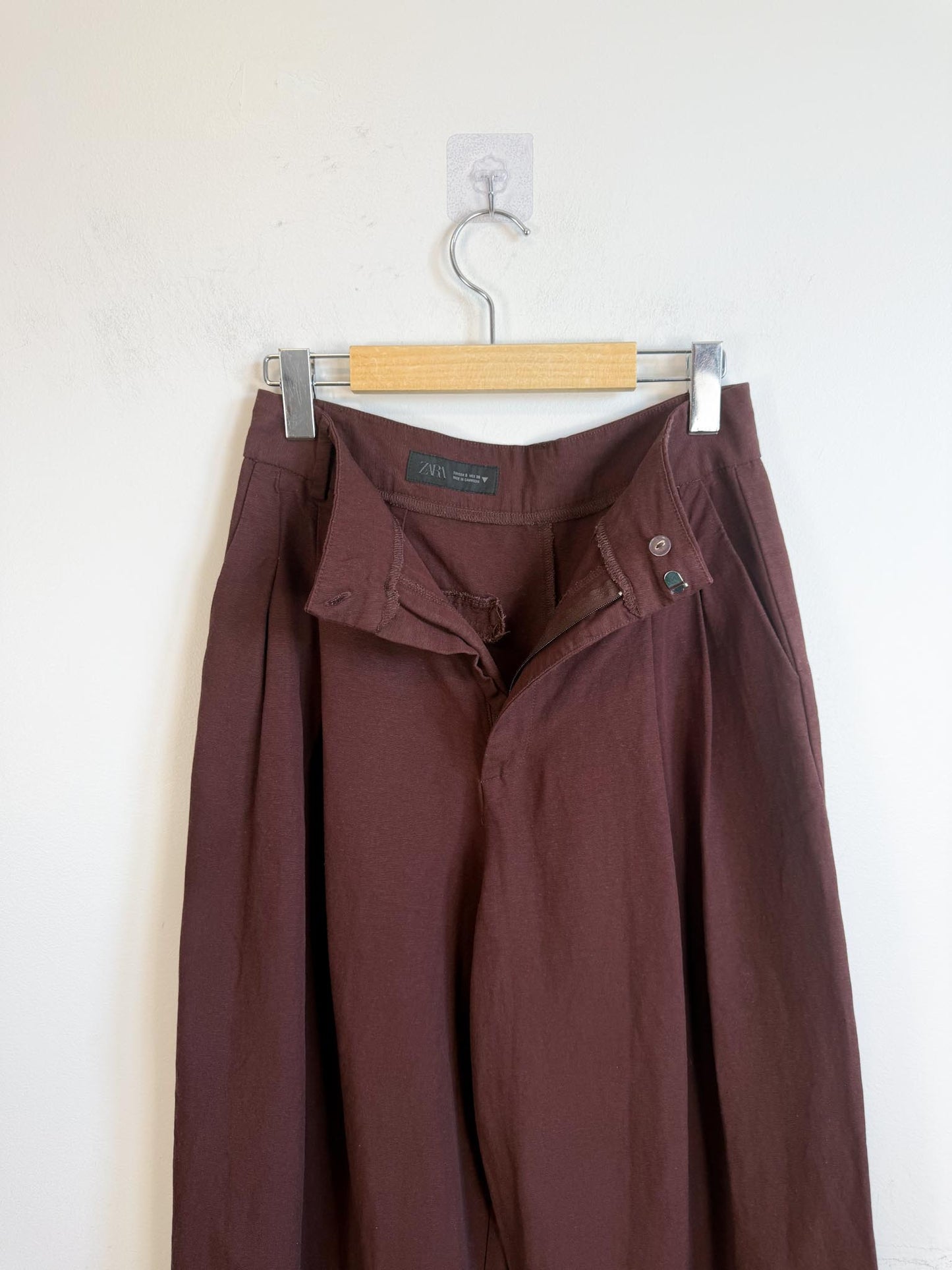 Zara Wide Leg Linen Trousers in Brown (Size S)