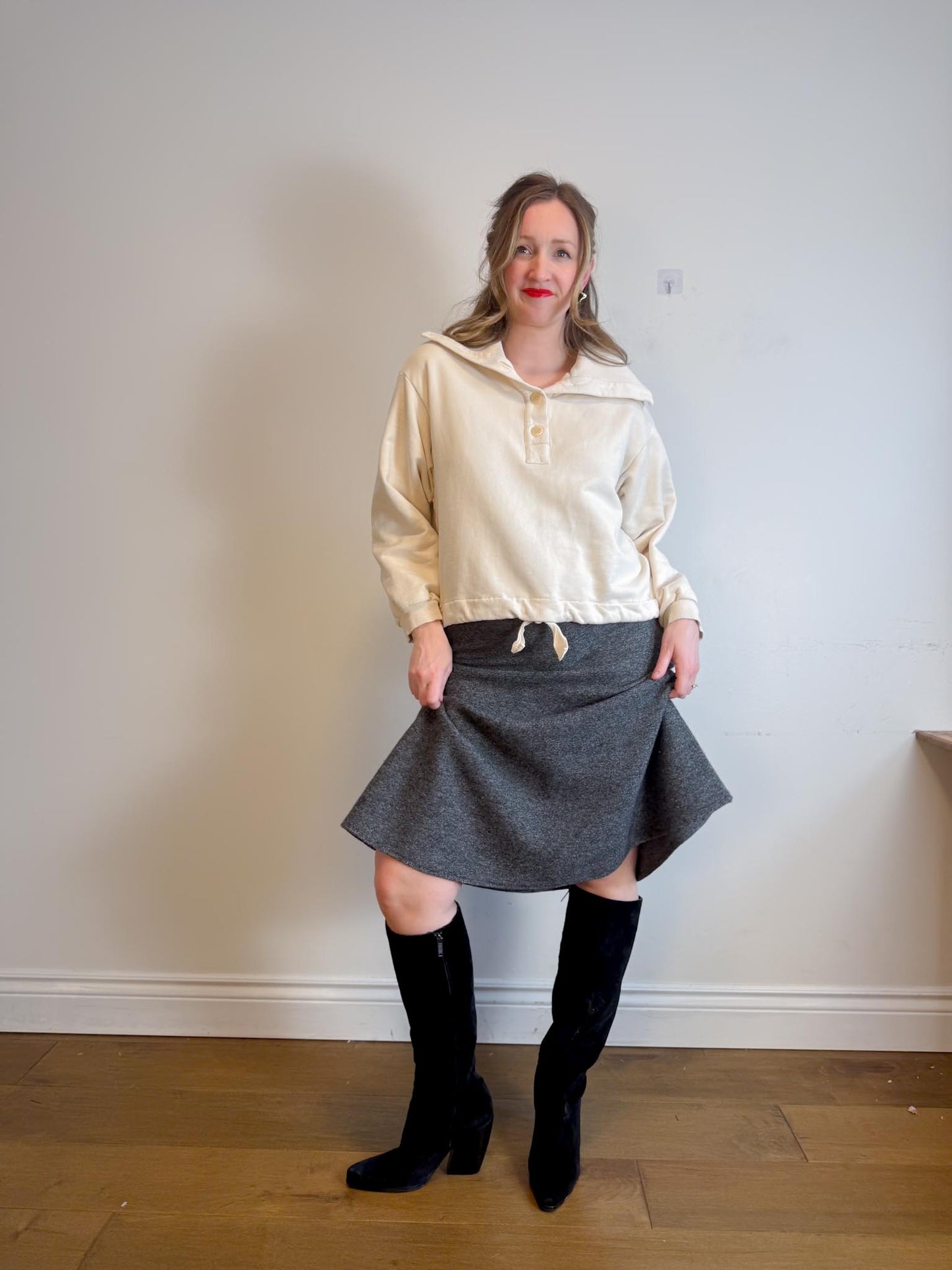 COS "Flared Merino Wool Midi Skirt" (Size M/L)