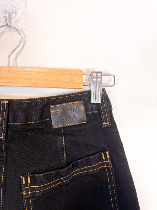 FORM ERA Sustainable Denim Jeans in Black Wash (Size 26)