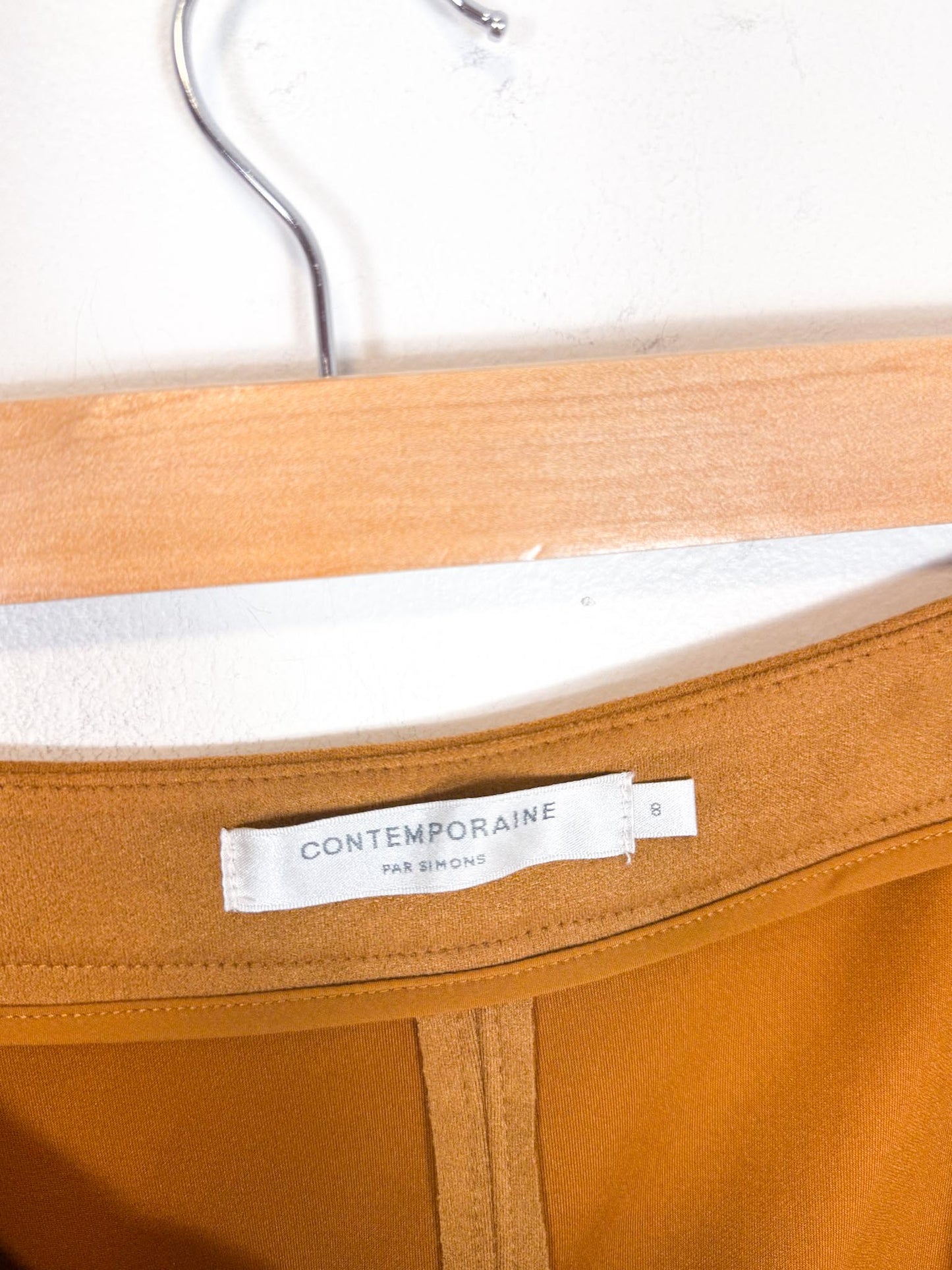 Contemporaine Simons Faux Suede Midi Skirt in Tan (Size M/L)