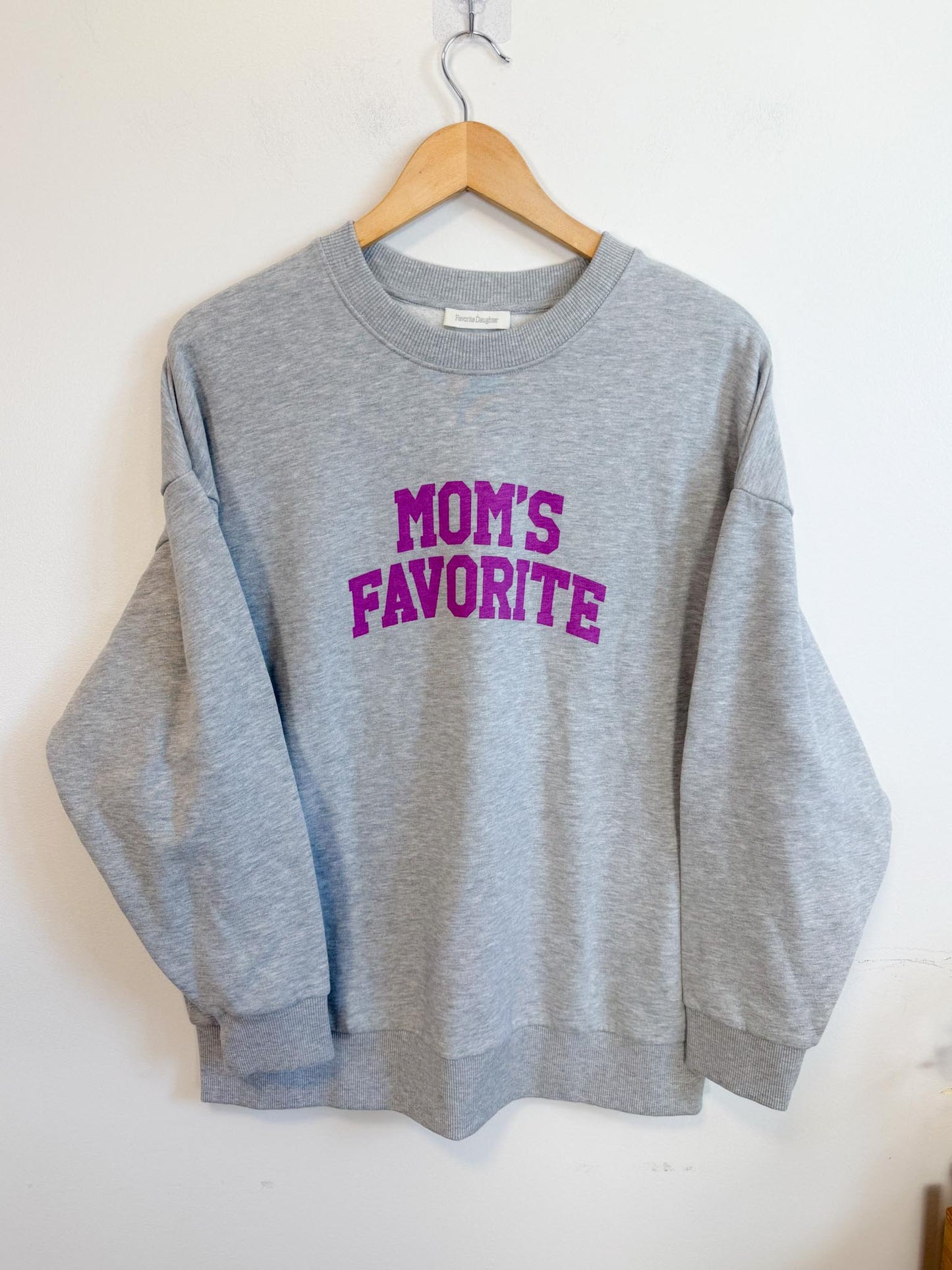 Favourite Daughter "Mom's Favourite Crewneck in Grey" (Size M)
