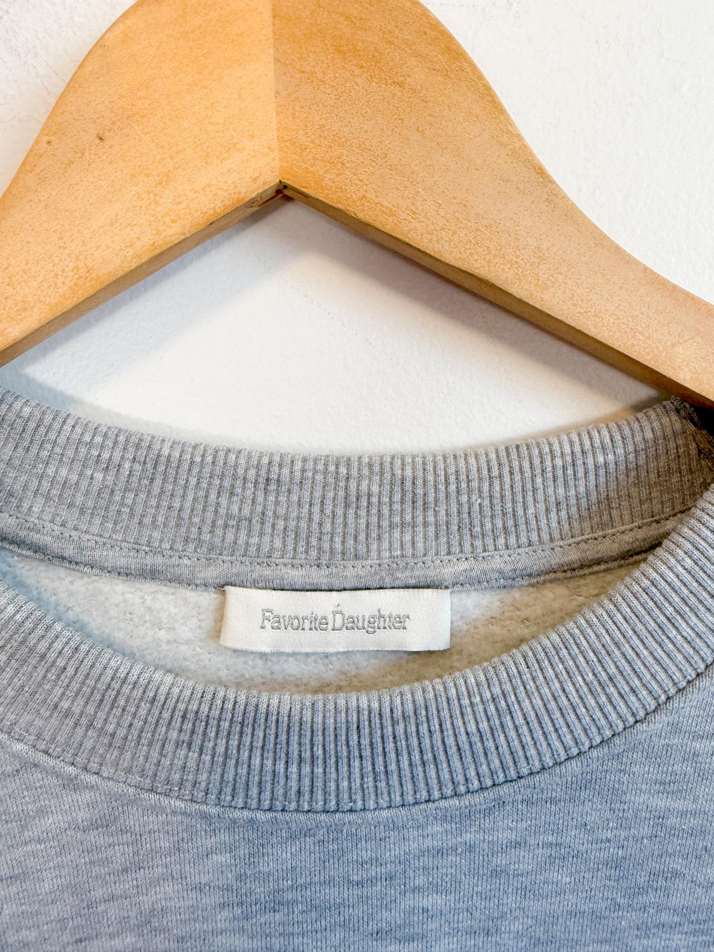 Favourite Daughter "Mom's Favourite Crewneck in Grey" (Size M)