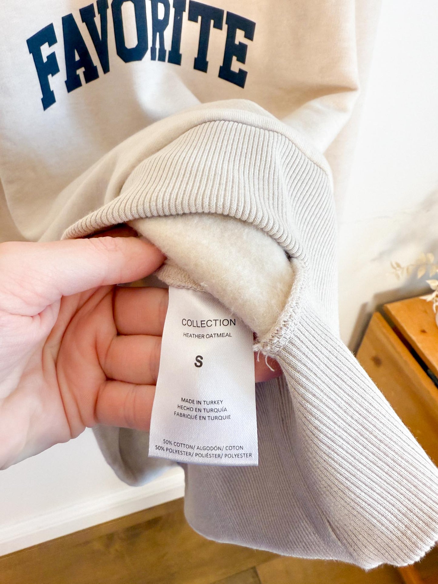 Favourite Daughter "Dad's Favourite Crewneck in Heather Oatmeal" (Size S/M)