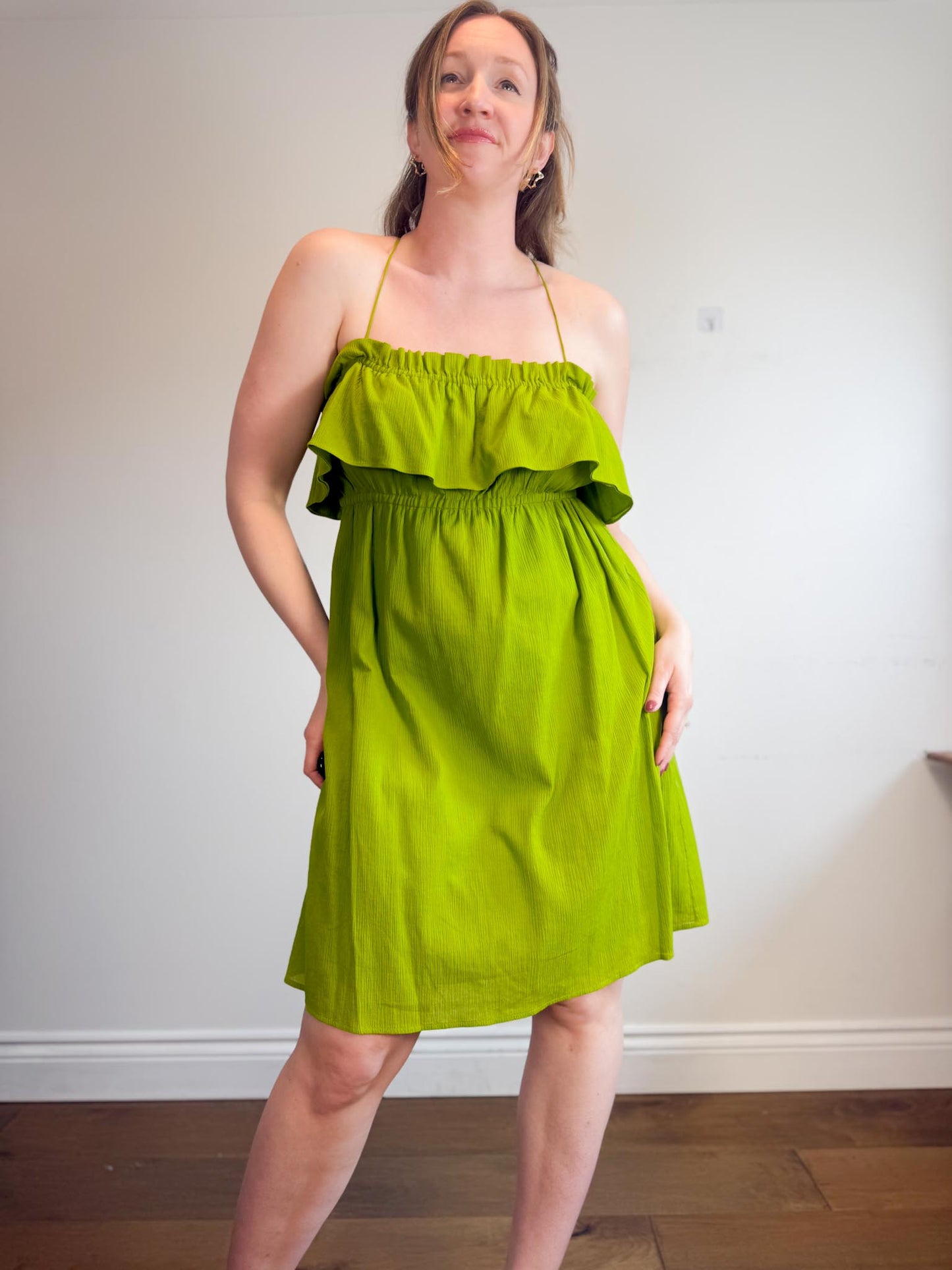 Banana Republic Spaghetti Strap Ruffled Dress in Green (Size L)