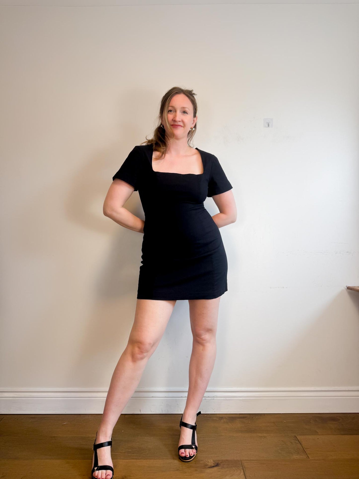 Abercrombie & Fitch Mini Dress in Black NWT (Size M)
