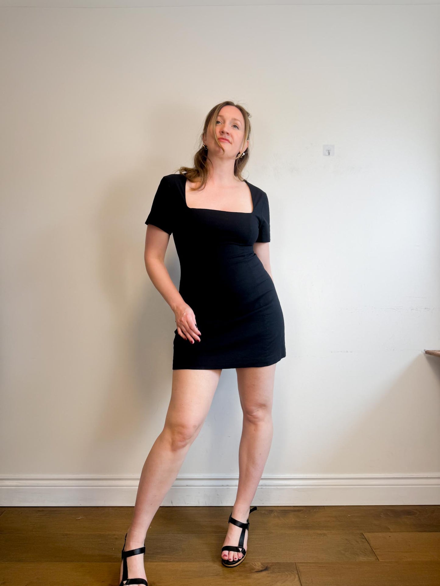 Abercrombie & Fitch Mini Dress in Black NWT (Size M)