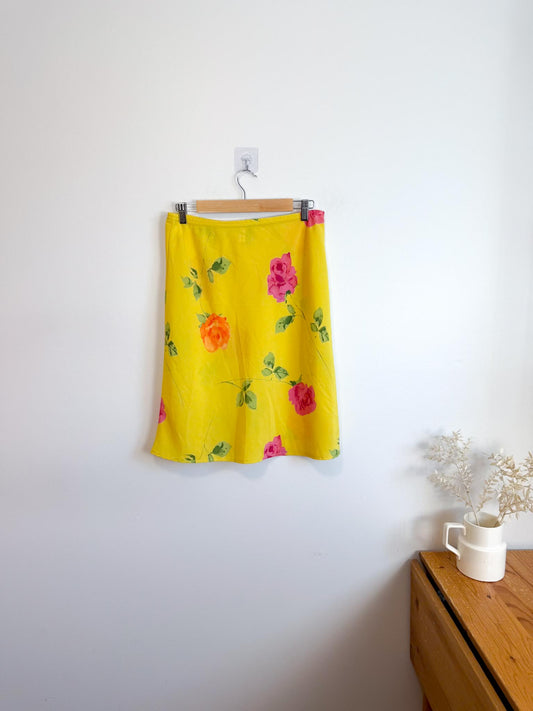 Vintage Floral Skirt in Yellow/Pink (Size M/L)