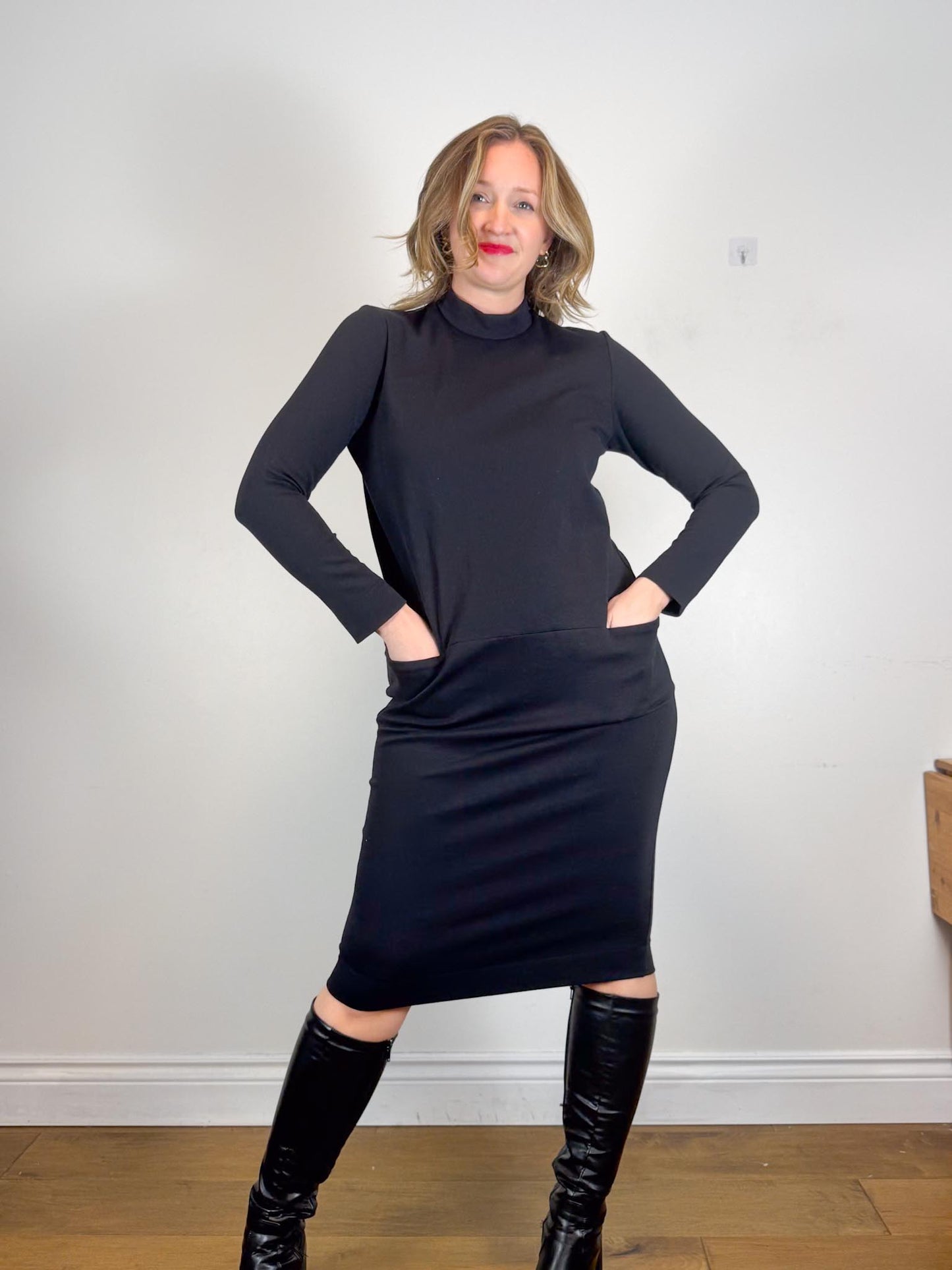 HOIBO Canadian Slow Fashion Long Sleeve Dress in Black (Size M/L)