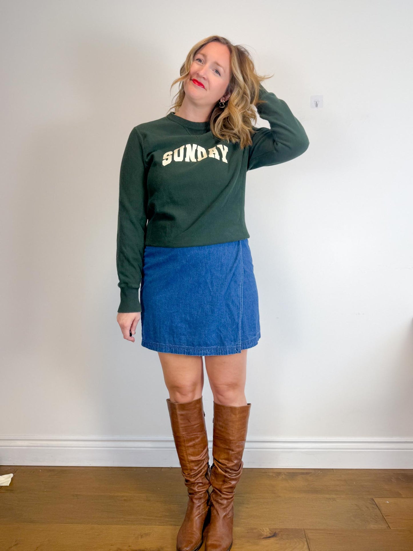 Good for Sunday Slow Fashion "Sunday Crewneck in Dark Green" (Size M)