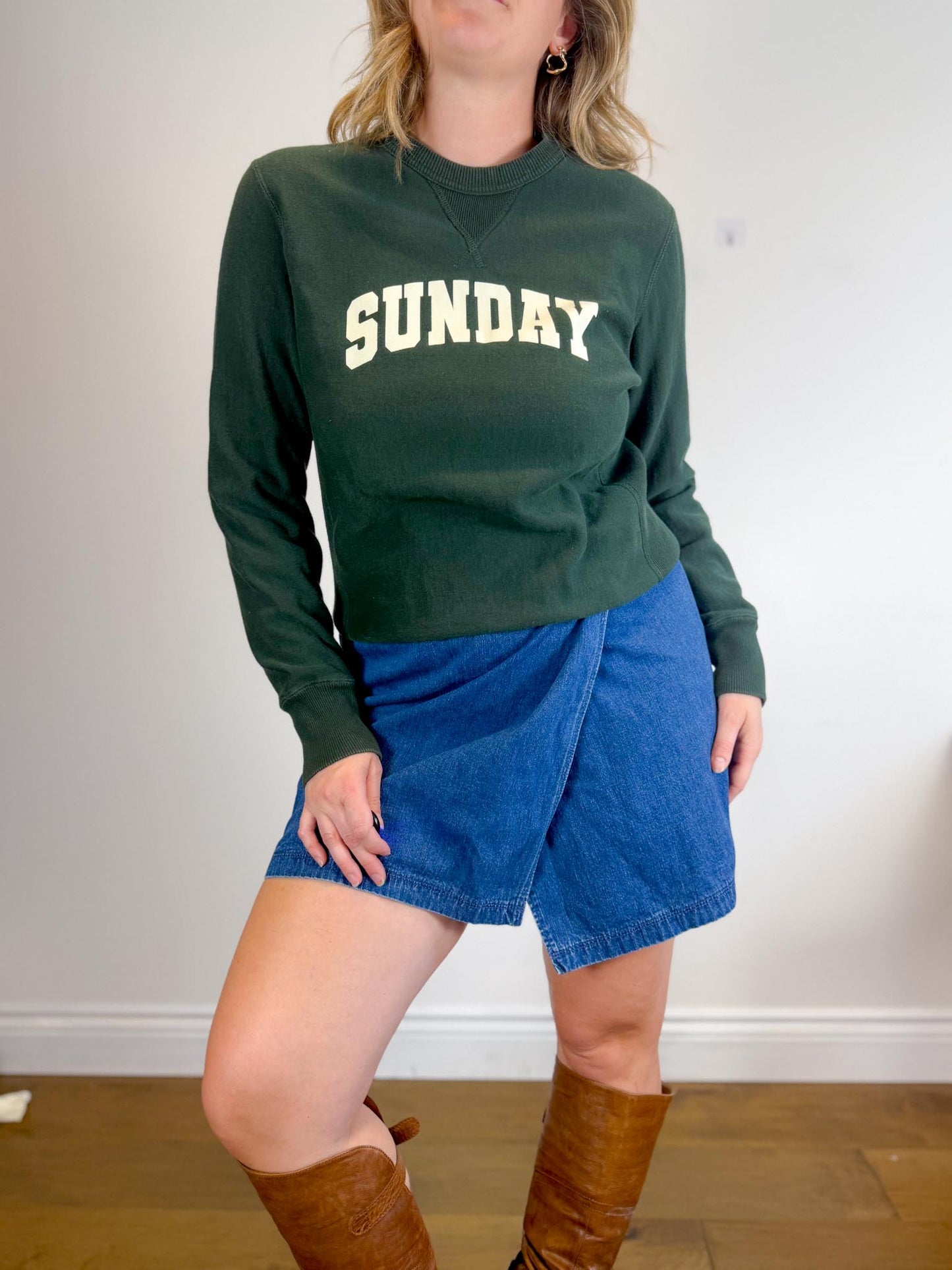 Good for Sunday Slow Fashion "Sunday Crewneck in Dark Green" (Size M)