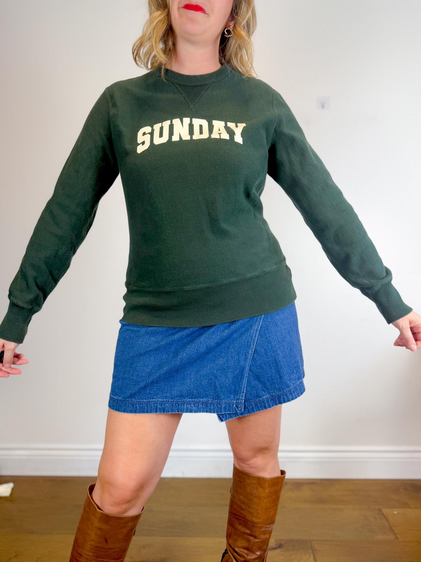 Good for Sunday Slow Fashion "Sunday Crewneck in Dark Green" (Size M)