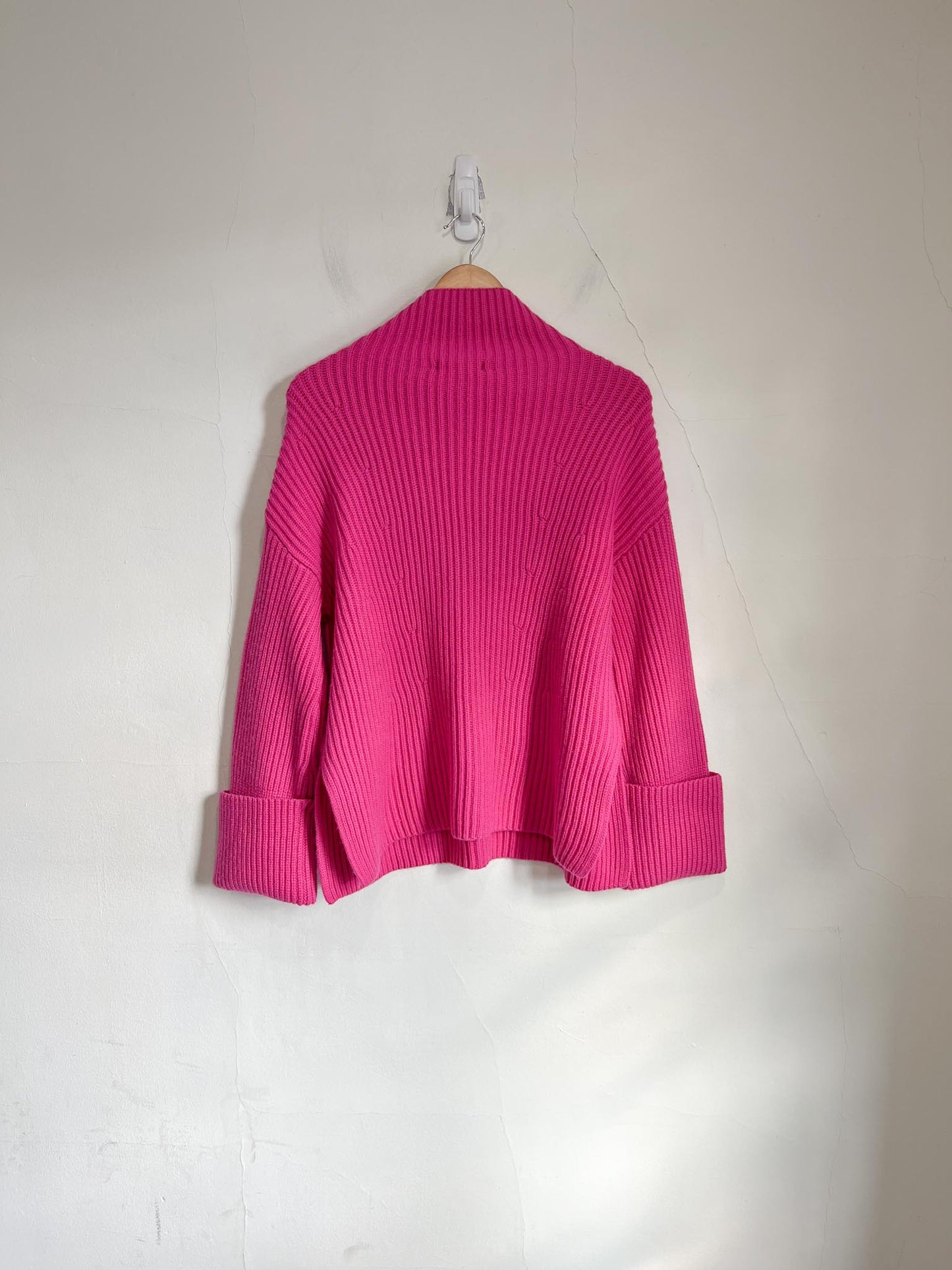 Banana Republic "Oversized Merino-Cashmere Sweater in Hot Pink" (Size XS/S)