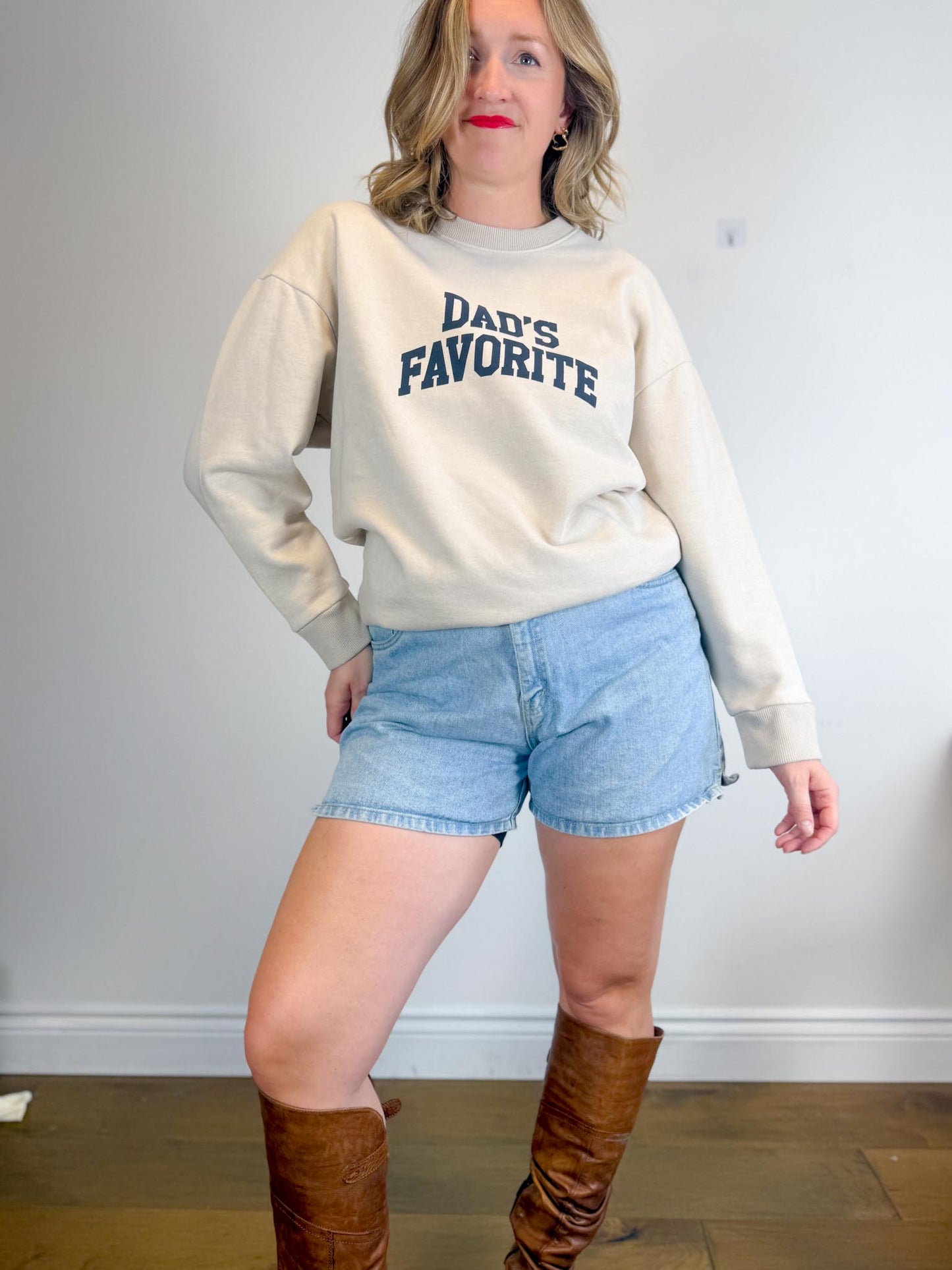 Favourite Daughter "Dad's Favourite Crewneck in Heather Oatmeal" (Size S/M)