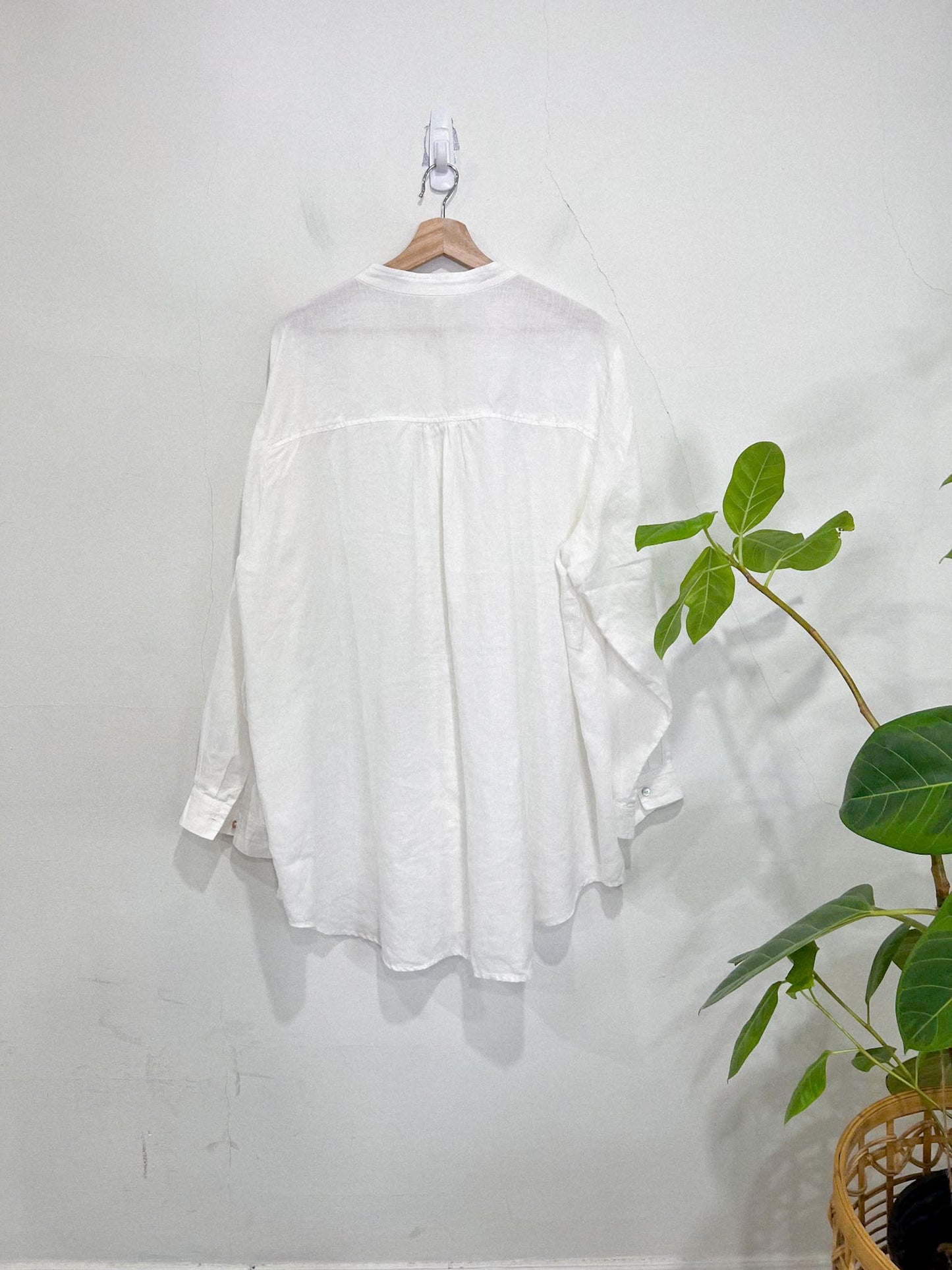 Eileen Fisher Mandarin Collar White Linen Long Blouse (Size 3X)