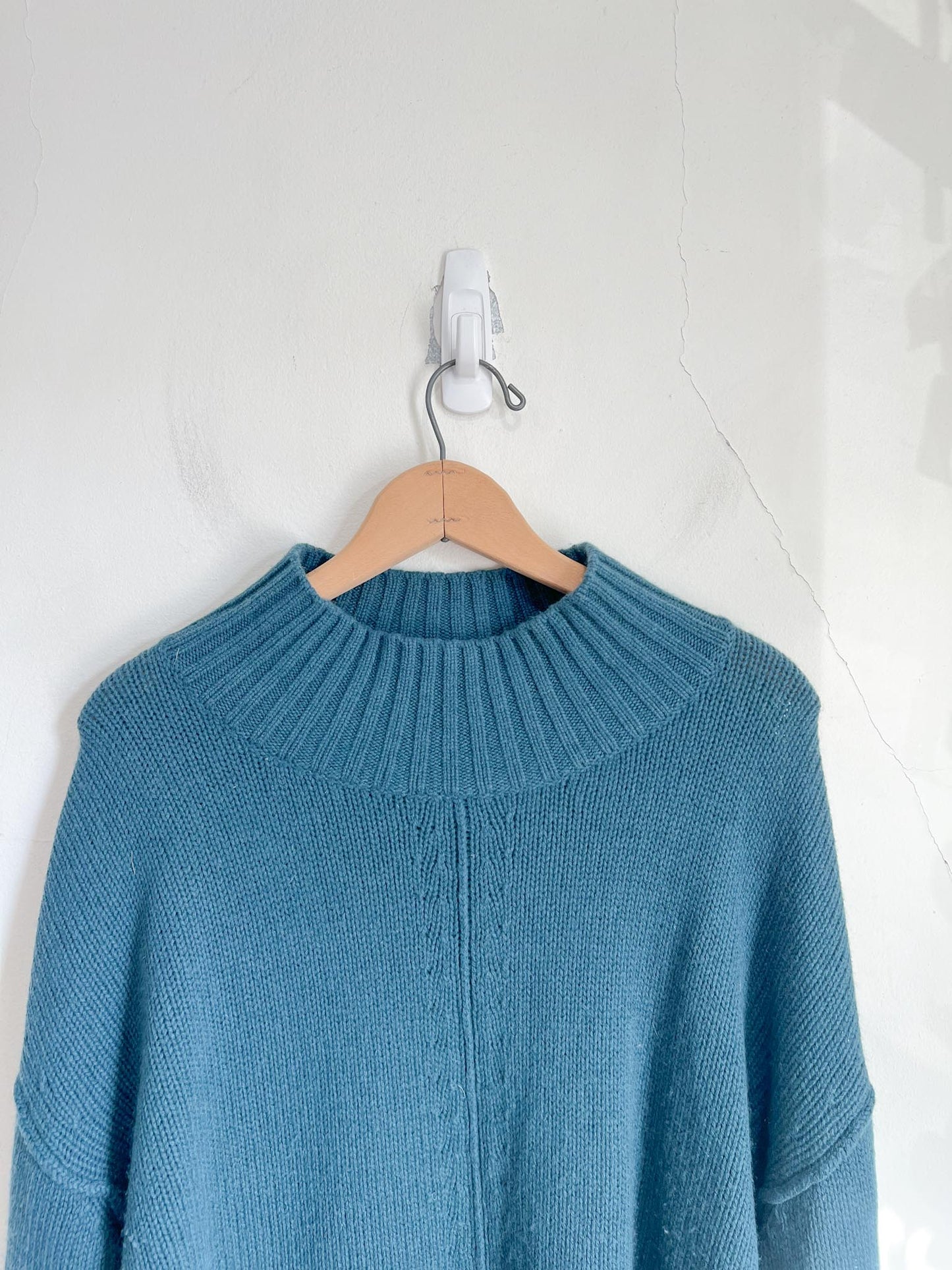 Rails "Halle Merino Wool & Cashmere Sweater in Evergreen" (Size XL)