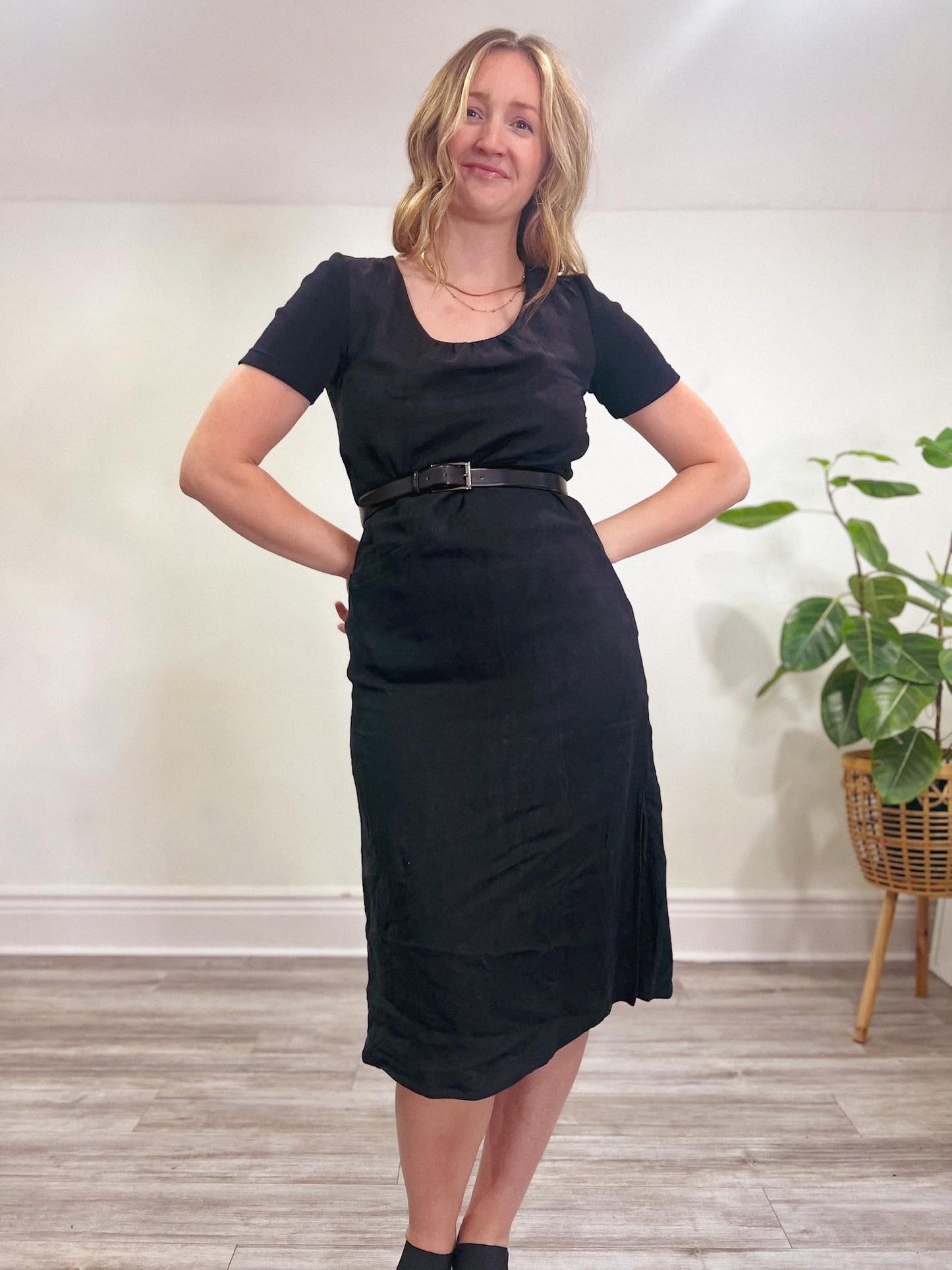 RIANI Black Linen Dress (Size 8)