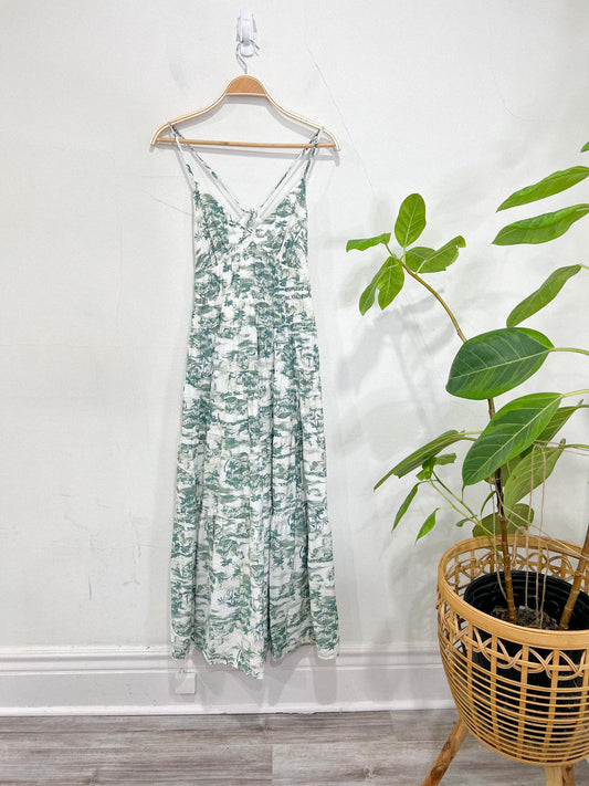 Abercrombie & Fitch Floral Maxi Dress NWT (Size S-M)