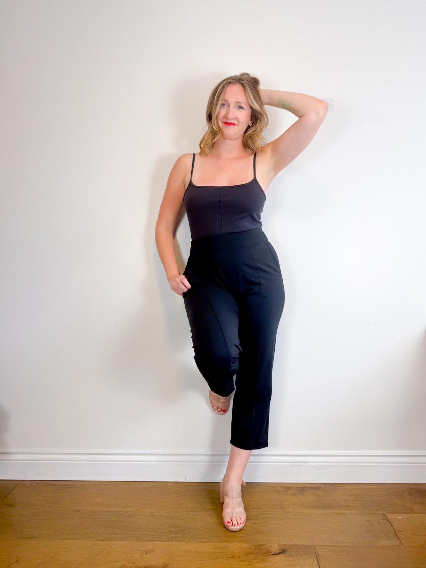 Kit & Ace "Joggers in Black" (Size 12)