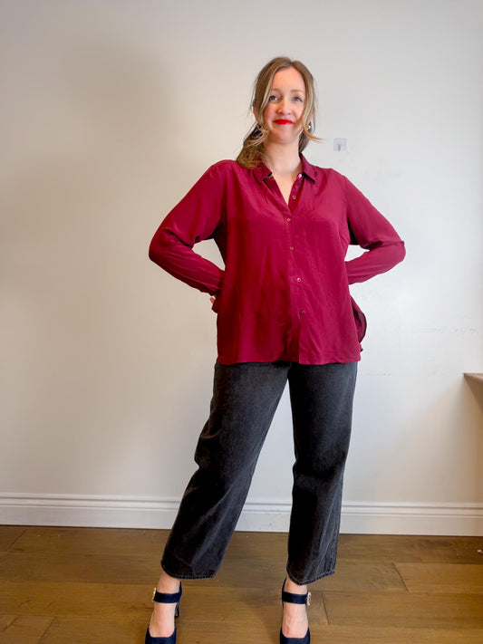 Eileen Fisher Silk Blouse in Maroon (Size L)