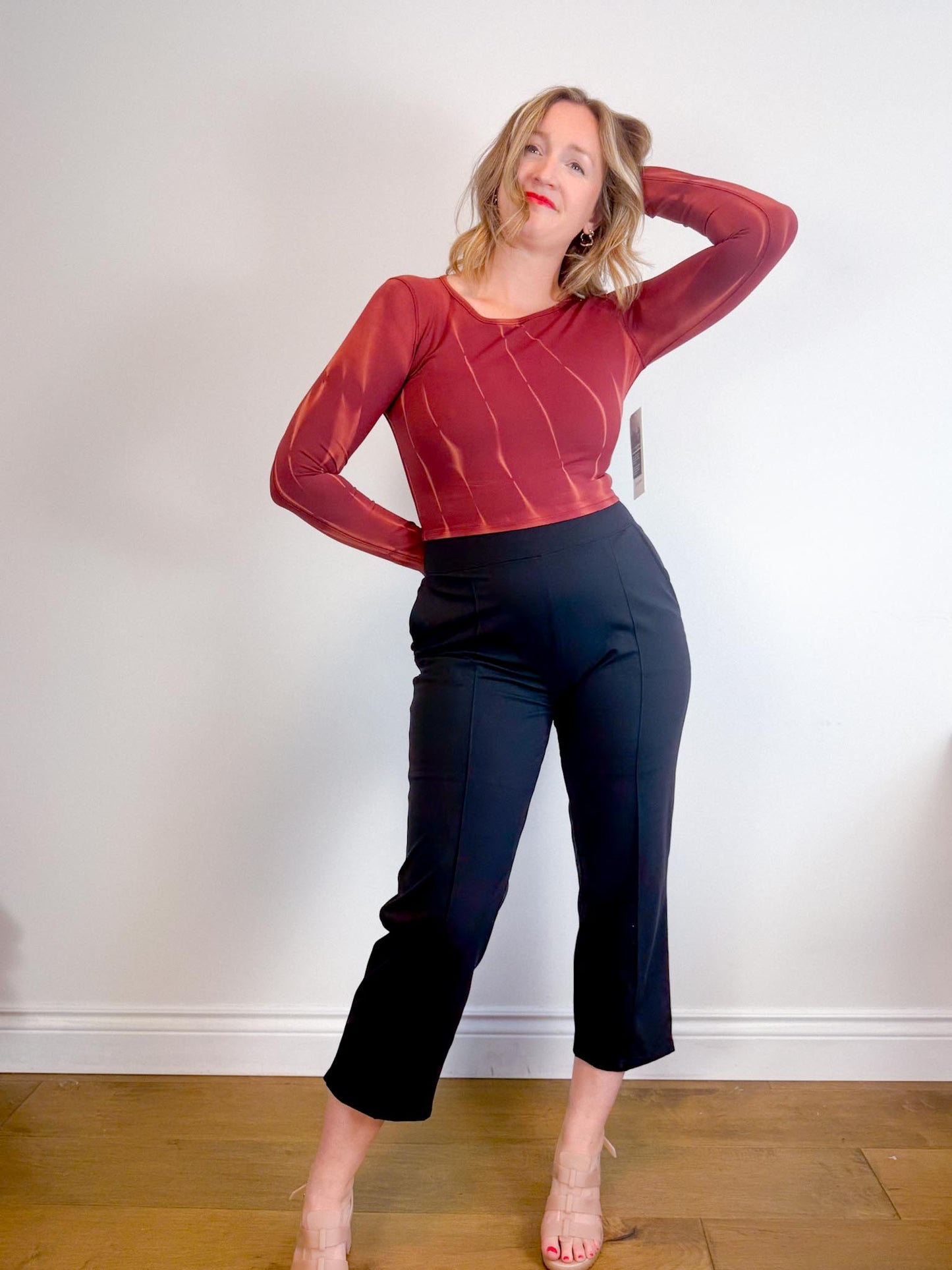 Lululemon "Wunder Train Cropped Long Sleeve Shirt in Tie Dye" NWT (Size 6)