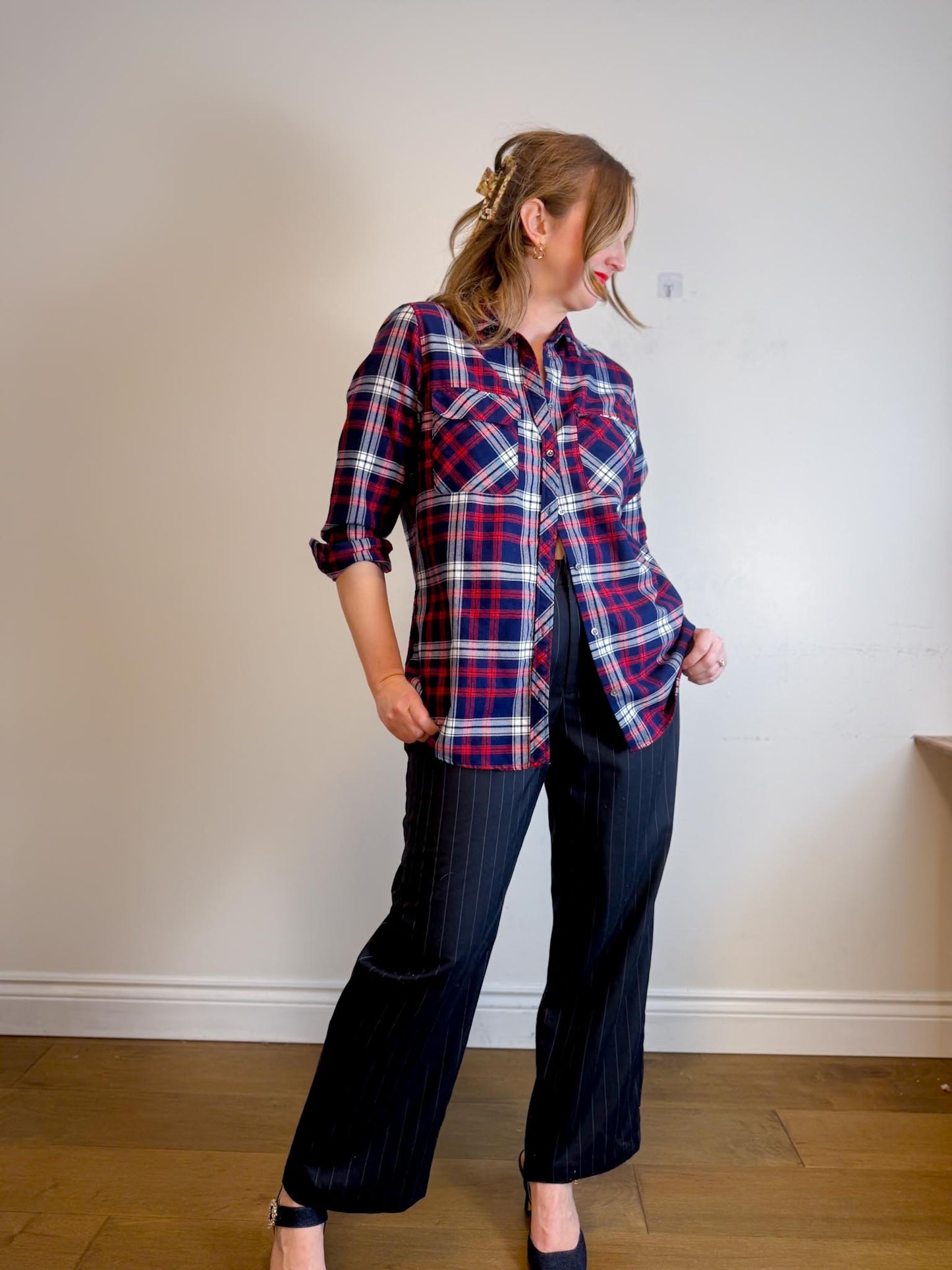 Contemporaine Simons Plaid Button Down in Navy/Red (Size XL)