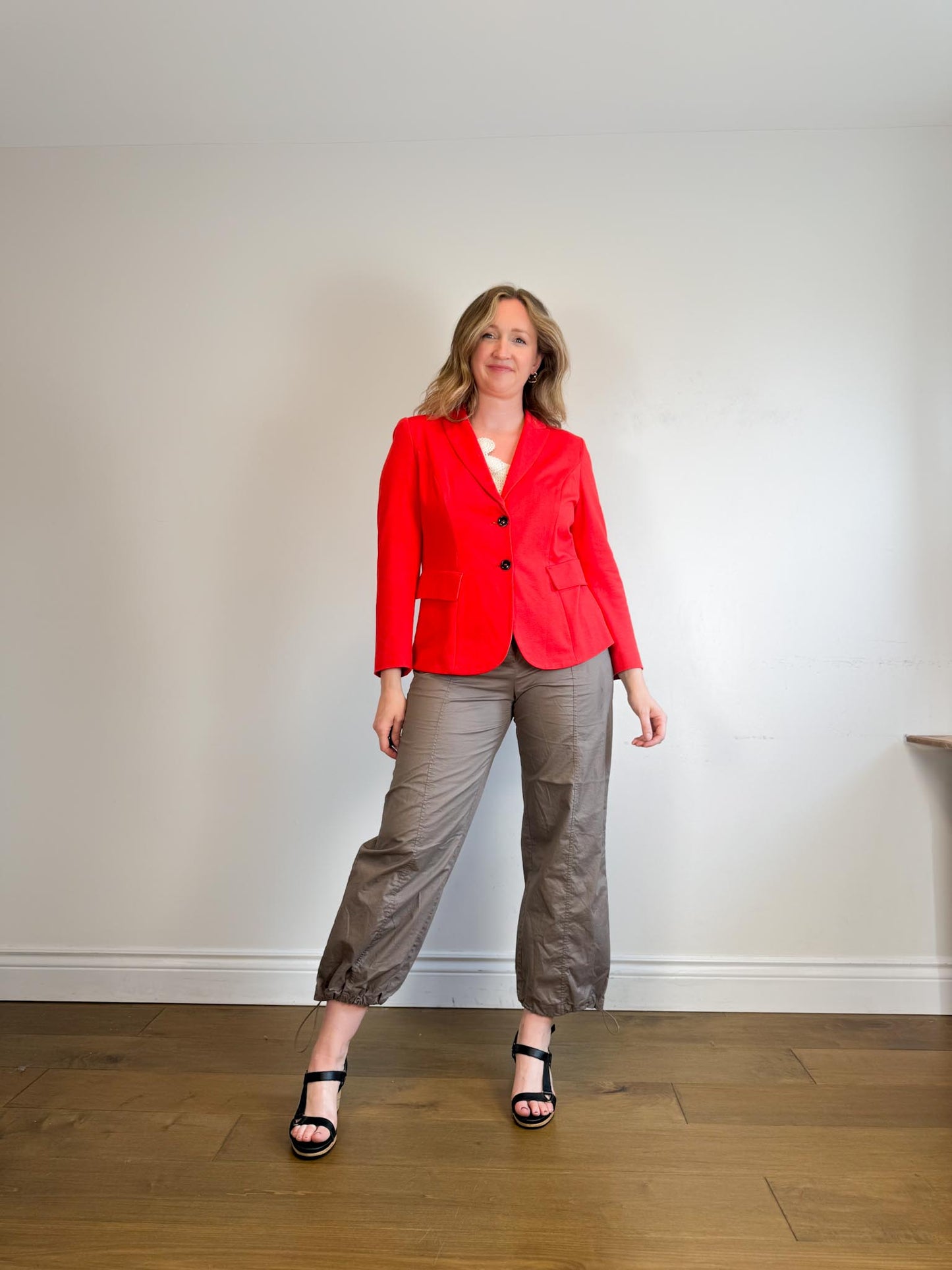 MARC CAIN Fitted blazer with rounded hem in Red SOLD AS IS  (Size M/L)