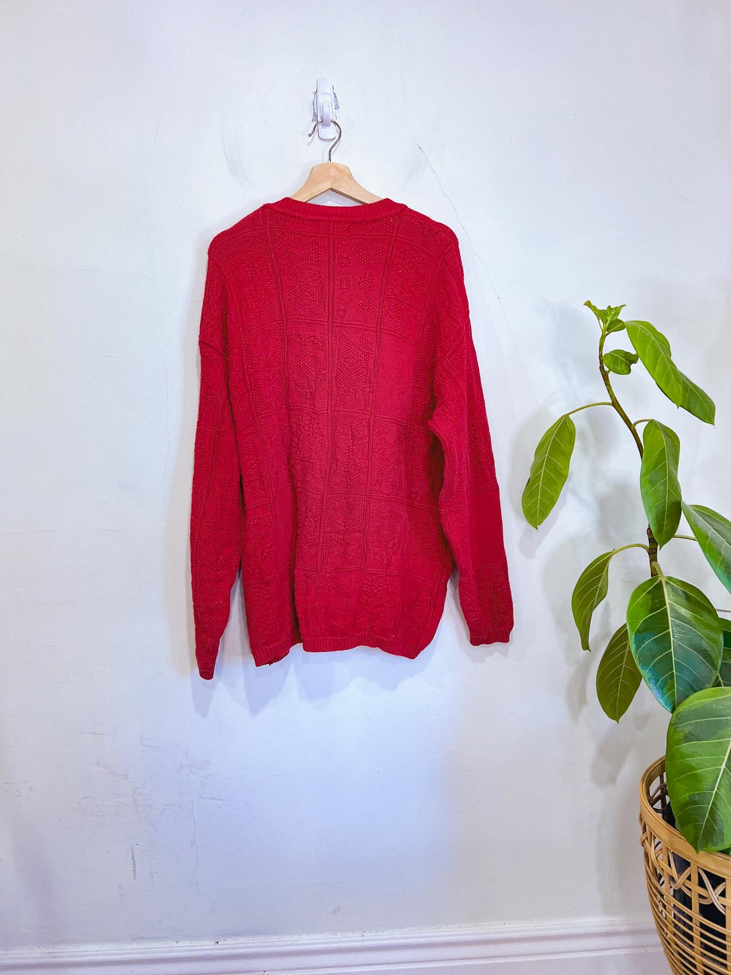 Vintage Red Cable Knit Cardigan with Embroidery (Size XL)