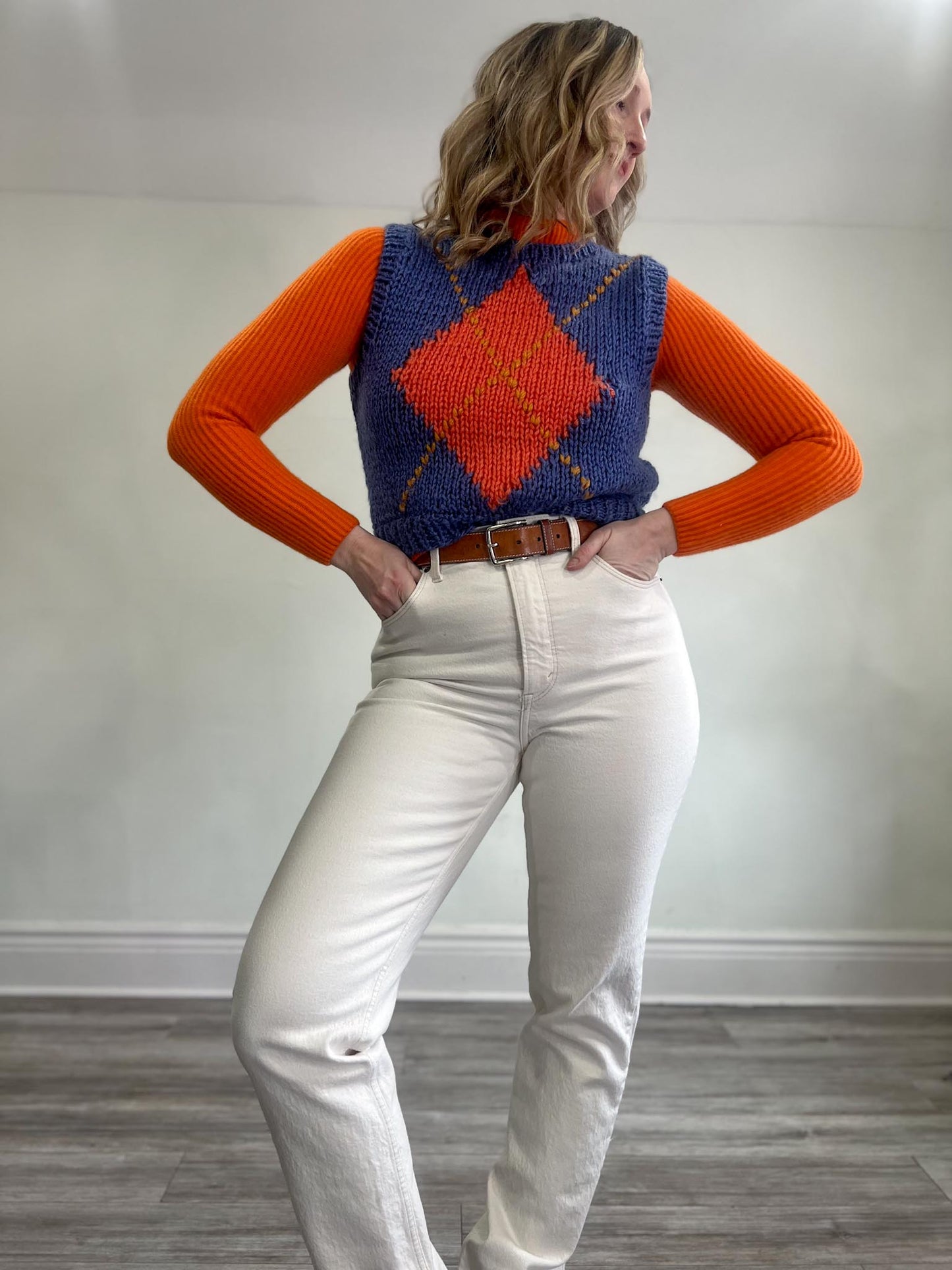 Banana Republic Cashmere Crewneck in Orange (Size XS/S)