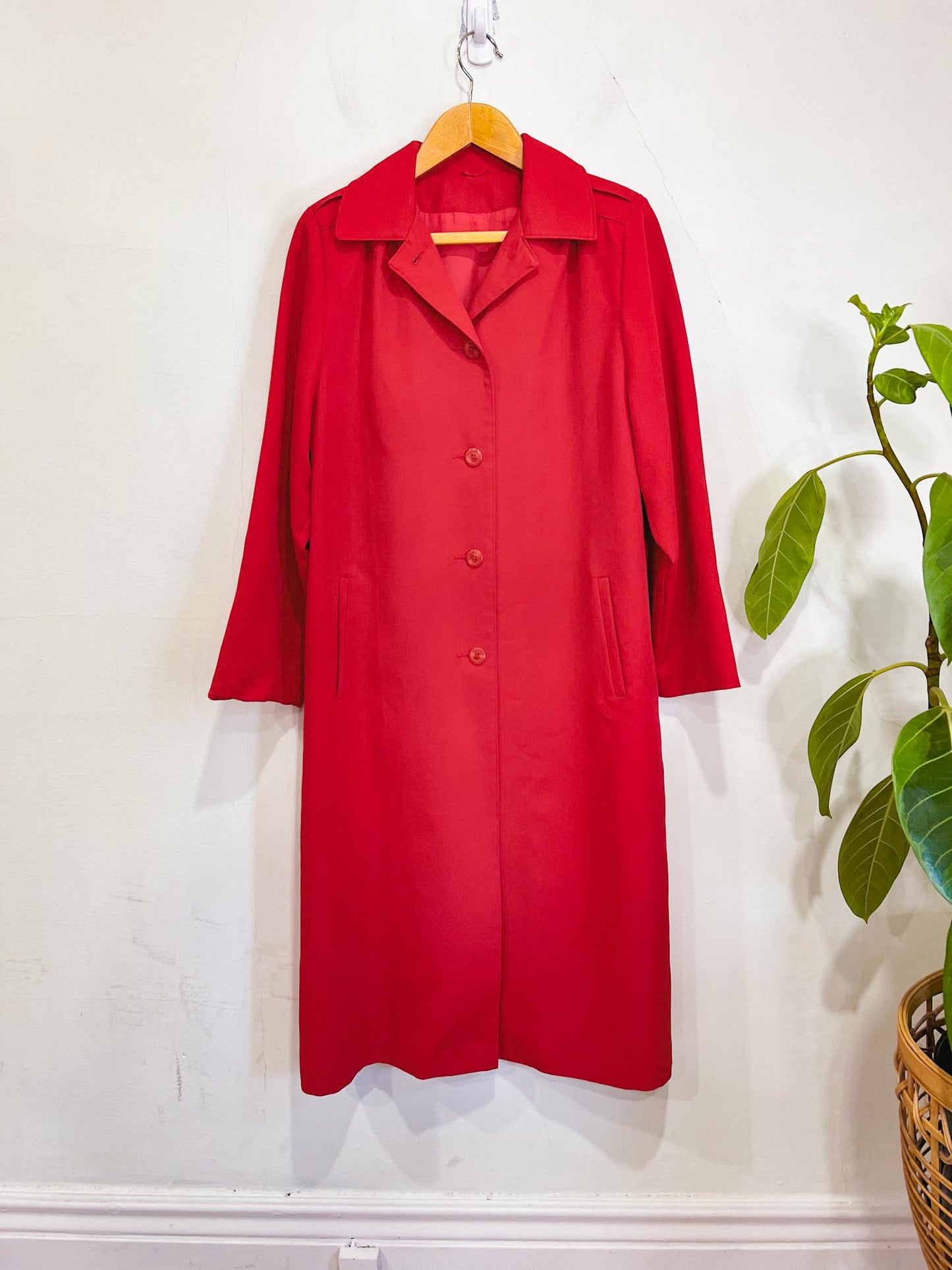 Vintage Trench Coat in Red (Size XL)