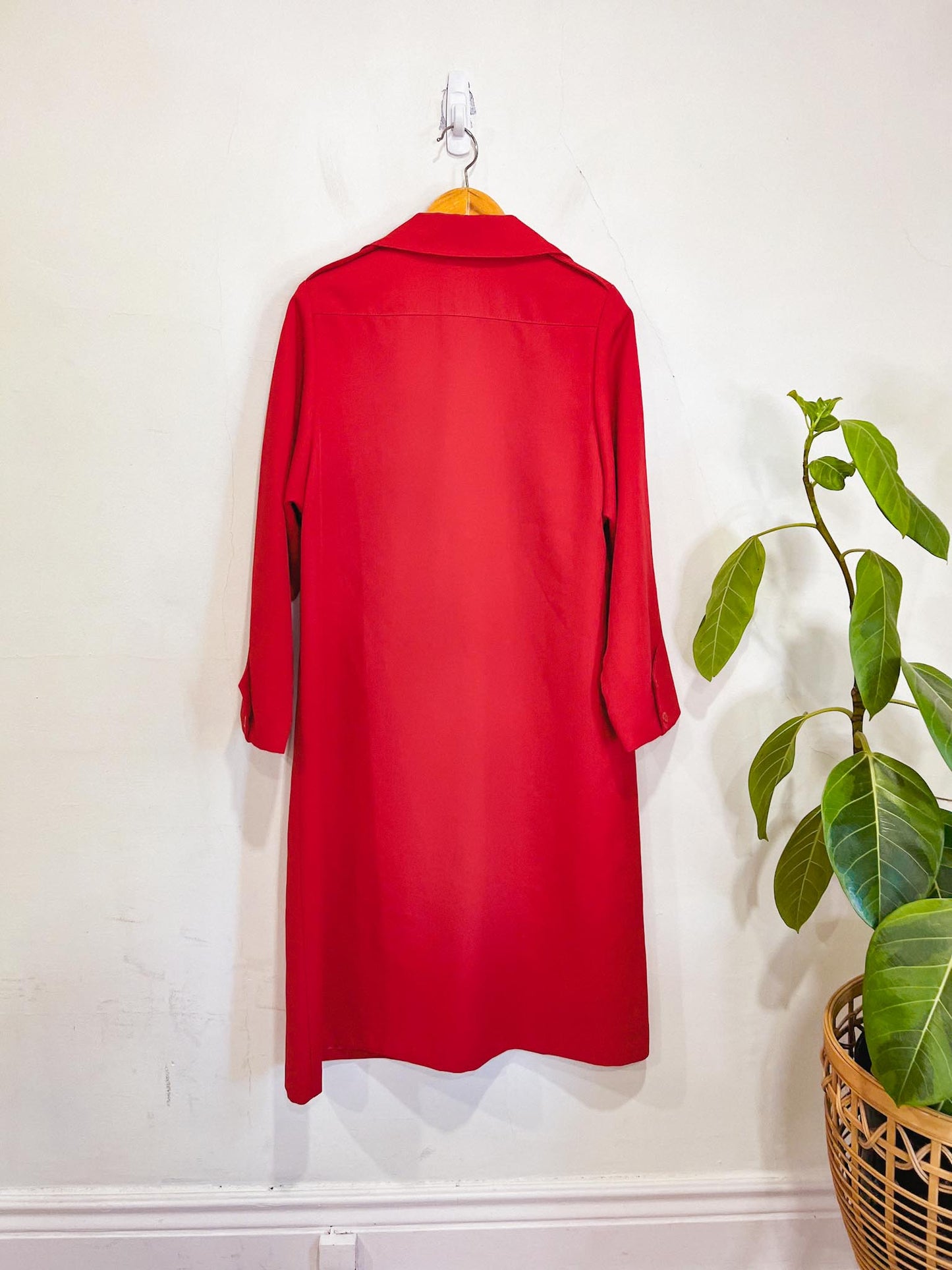 Vintage Trench Coat in Red (Size XL)