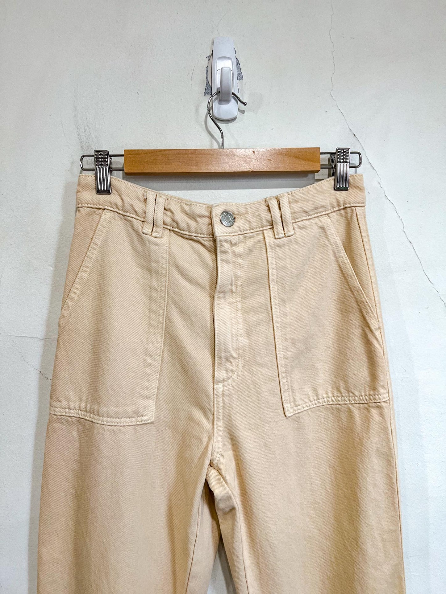 Zara High Rise Jeans in Yellow Beige (Size S)