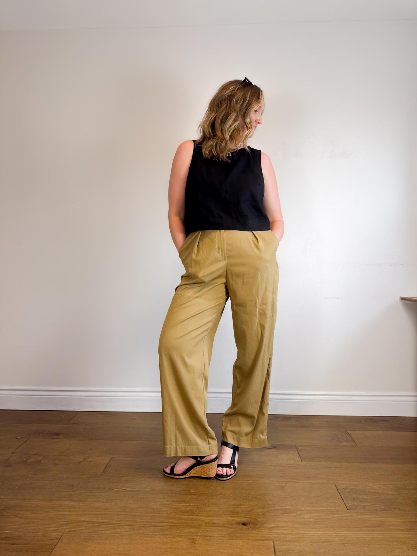 Lululemon High Rise Wide Leg Trousers in Golden Beige (Size 10)