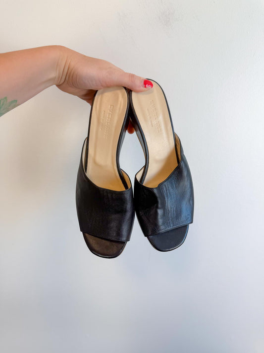 Everlane  "The Wedge Leather Mule Sandals in Black" (Size 8)