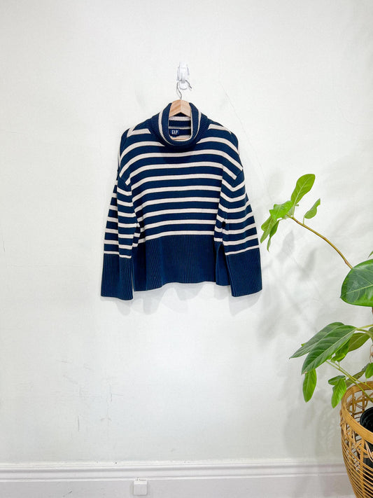 Gap Chunky Knit Striped Turtleneck Sweater in Navy/Off-White (Size M)