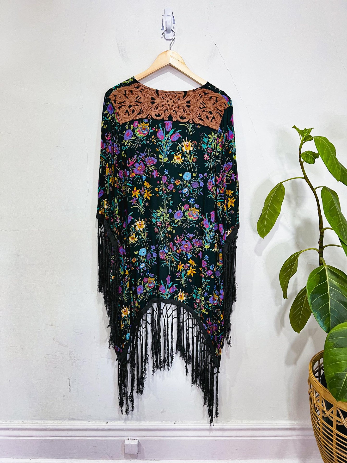 SPELL Slow Fashion Floral Wide Arm Blouse with Fringe (Size L/XL)